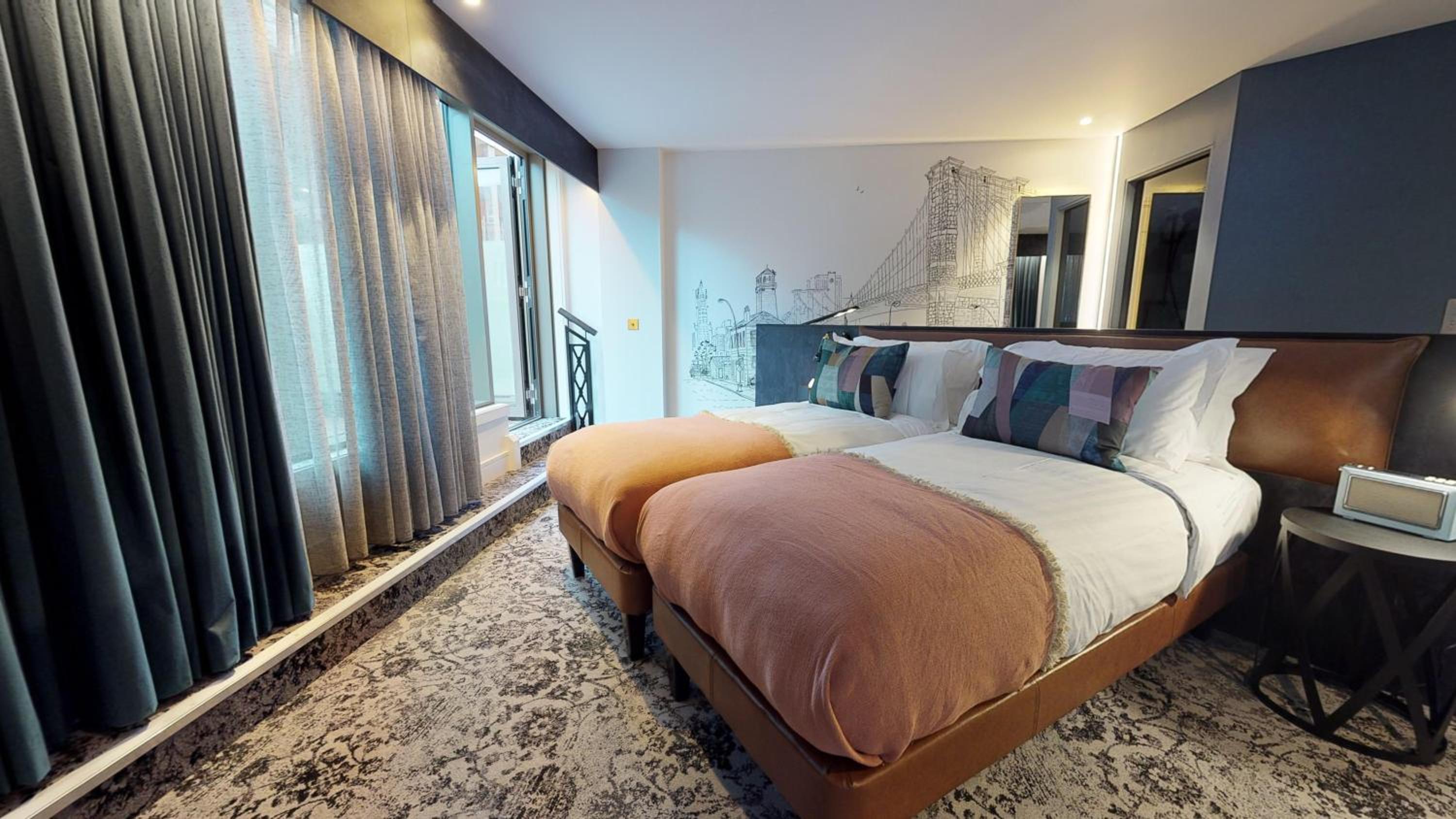 King Suite - Photo 6