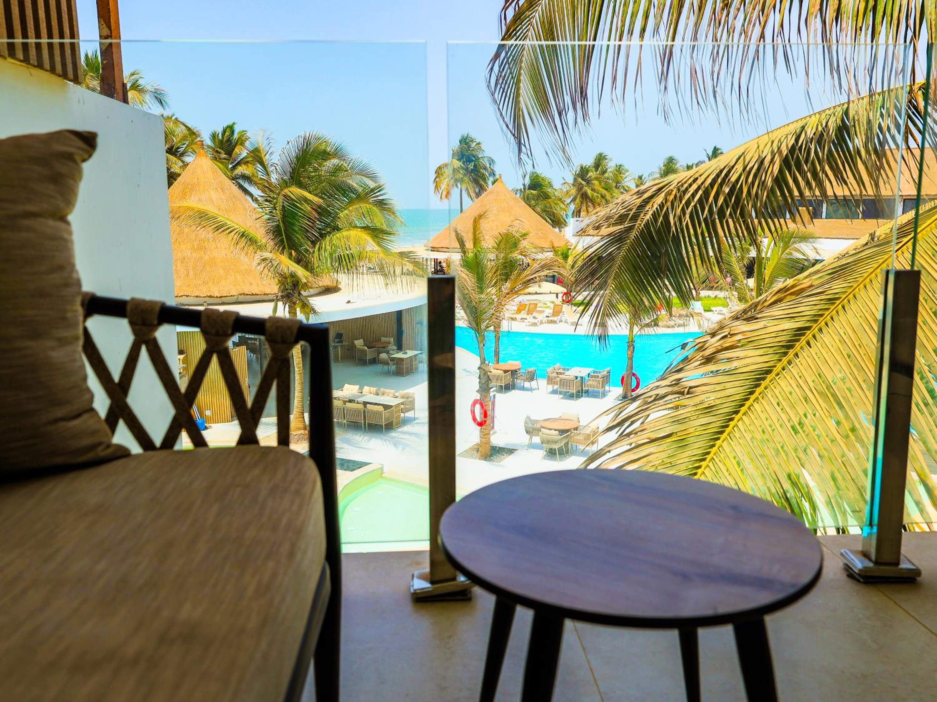 Premium Room Pool View - Photo 3