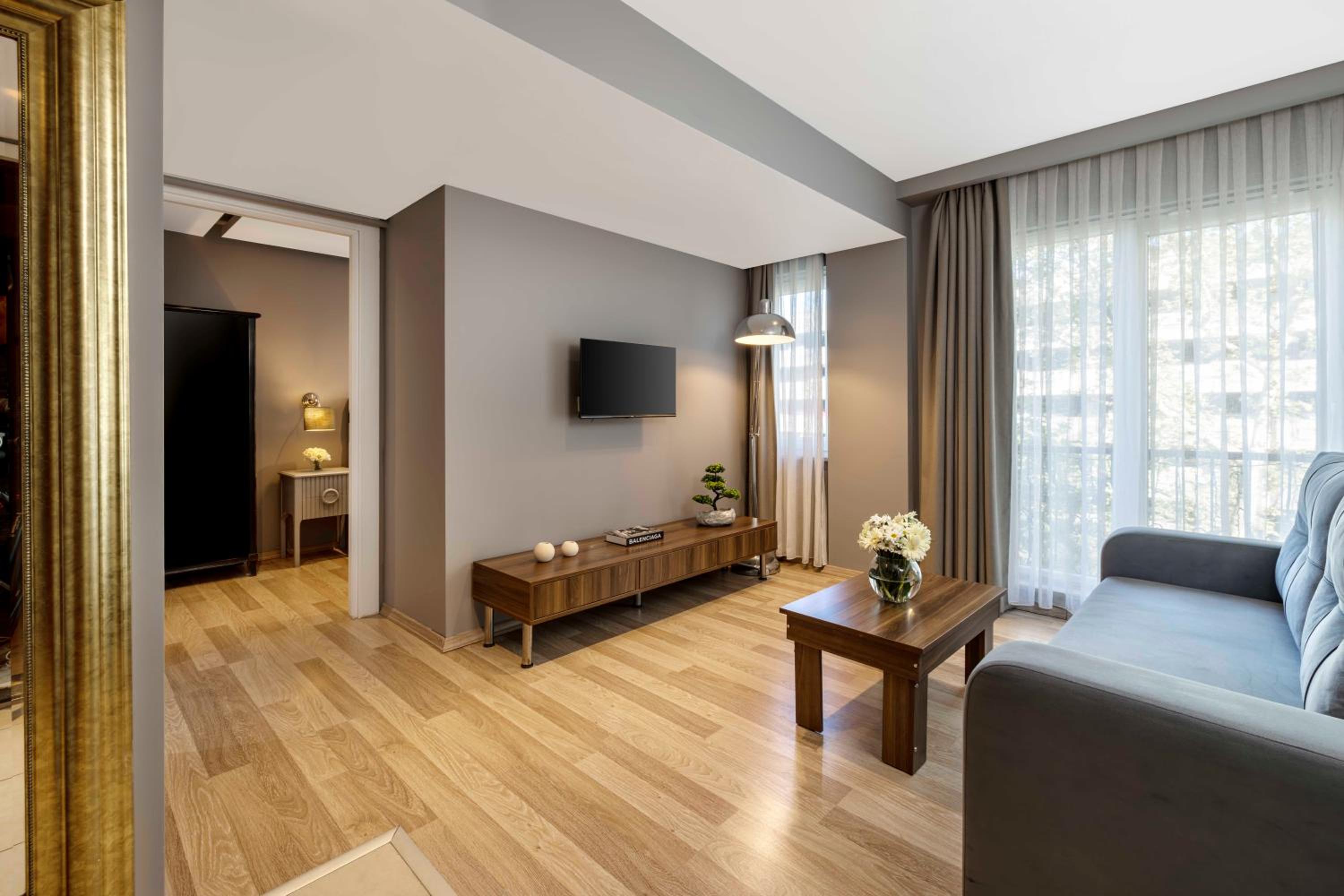 Standard Suite photo 3