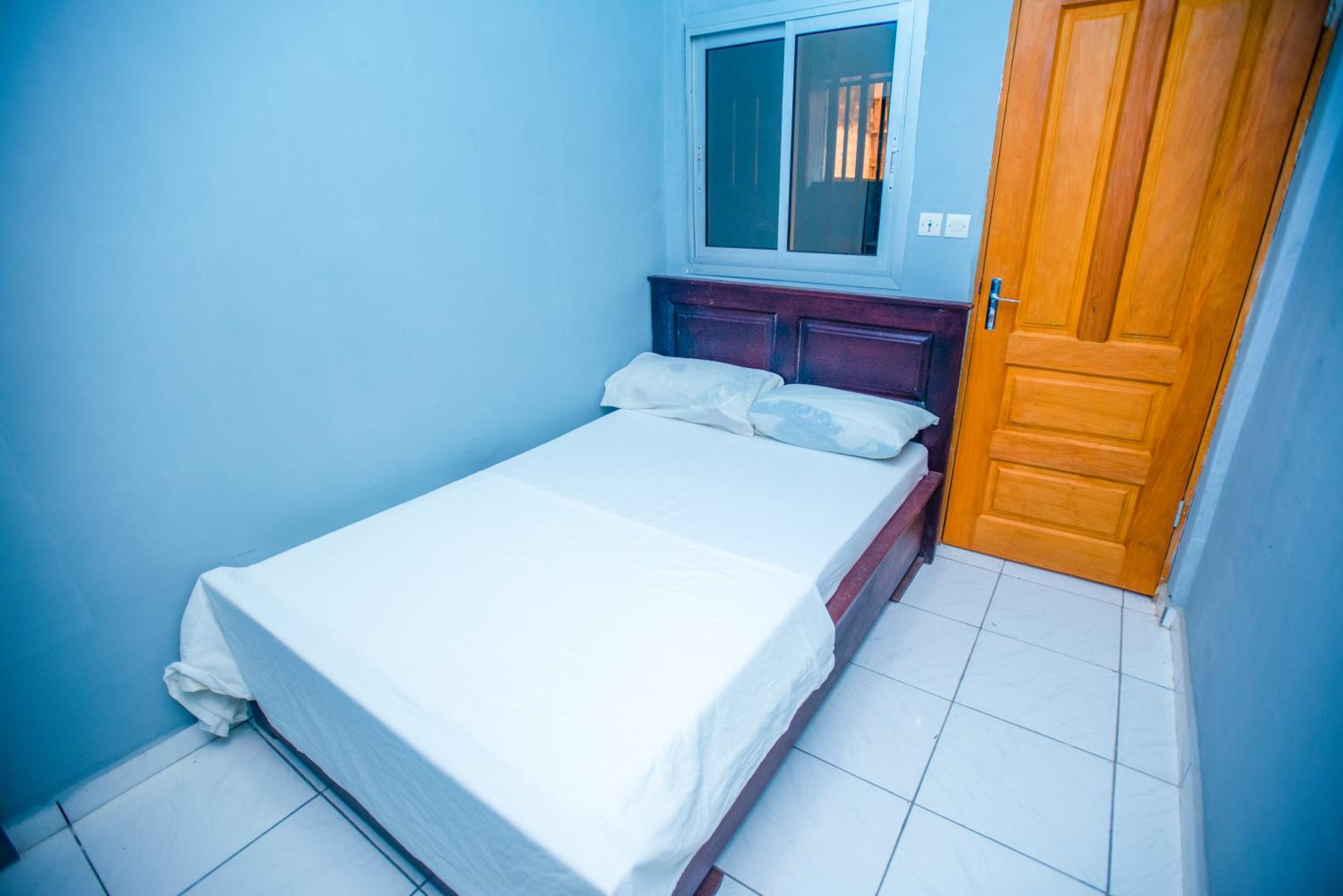 Single Room photo 2