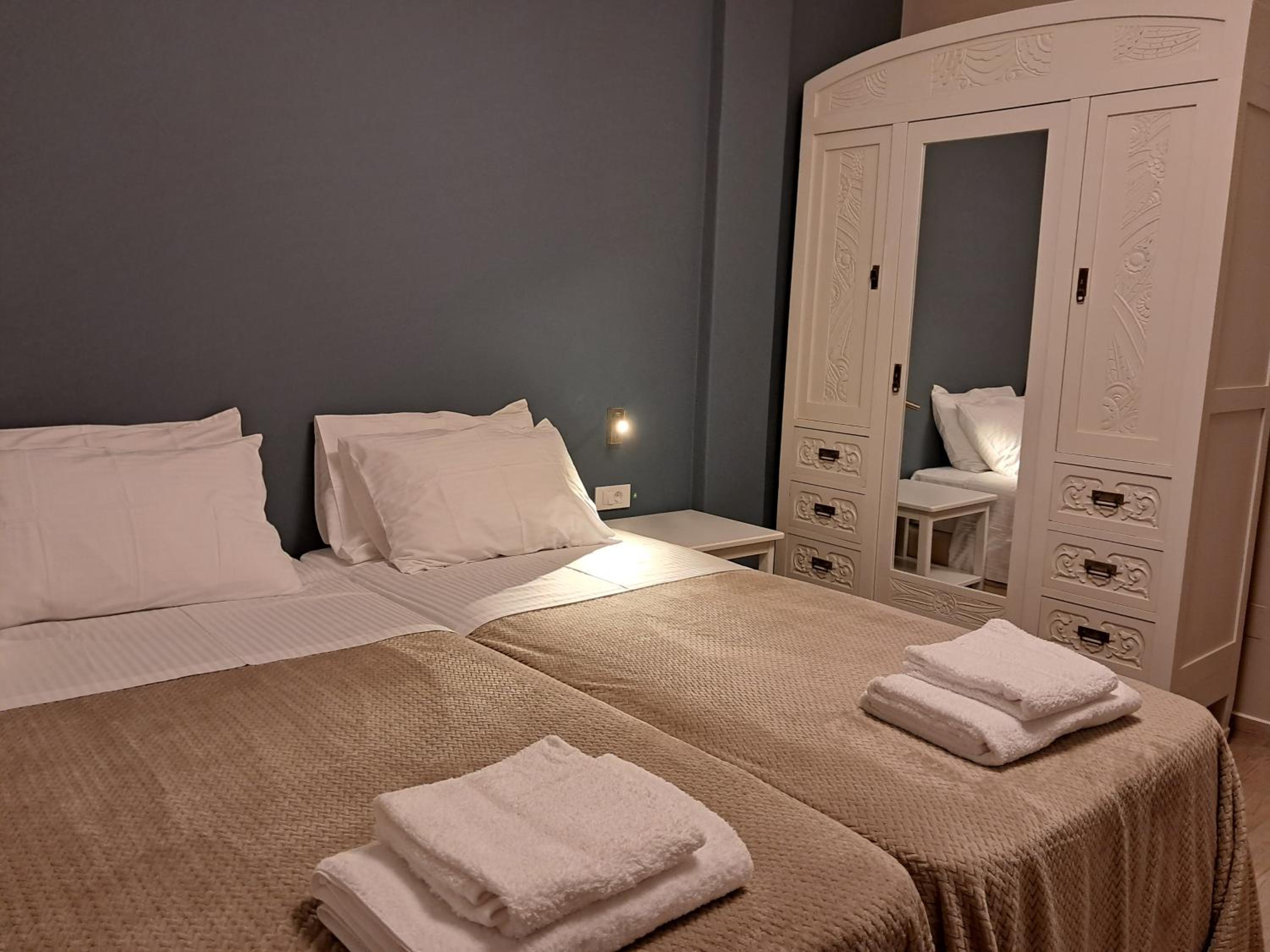 One-Bedroom Apartment with Balcony and Sea View