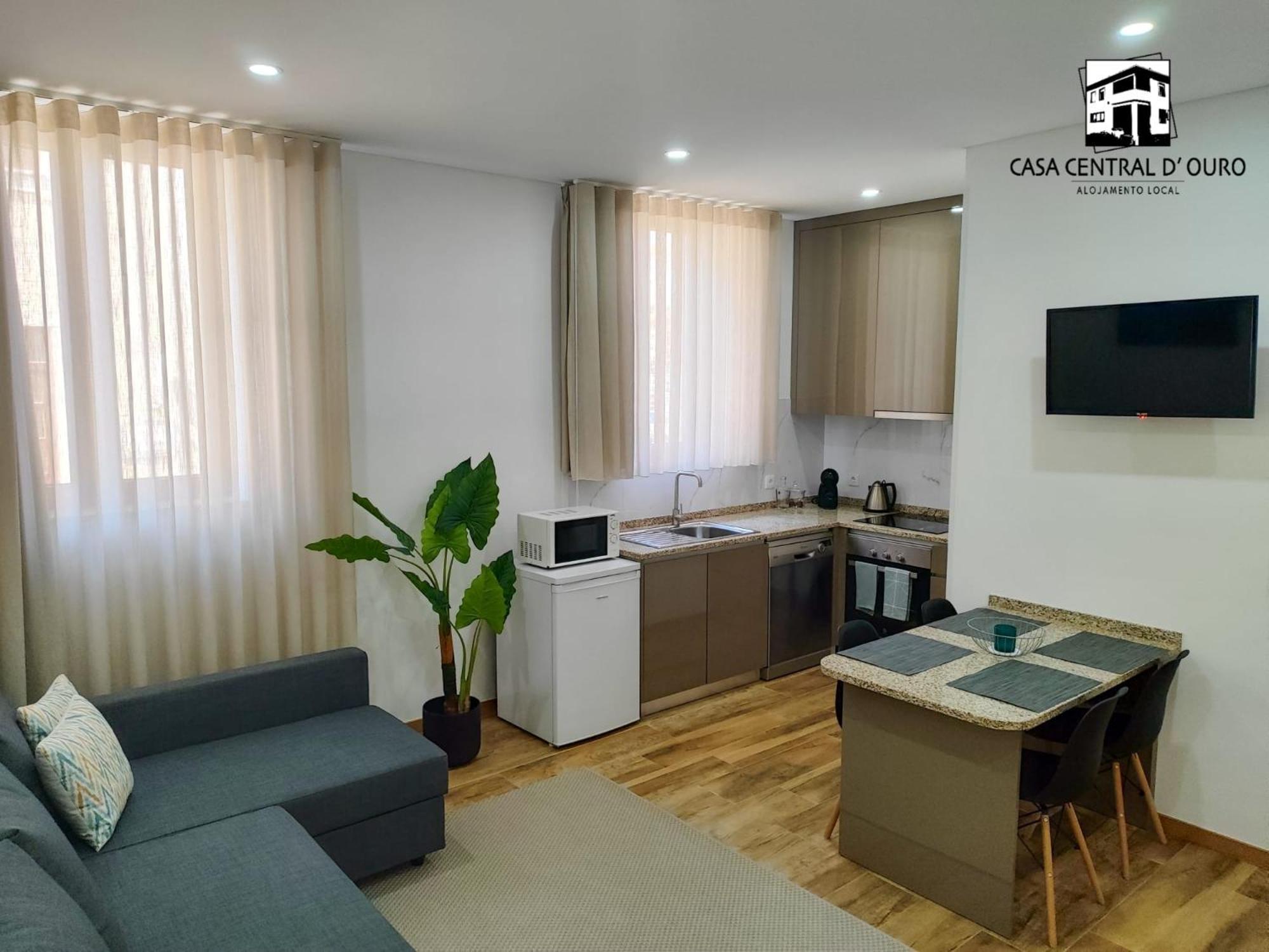 One-Bedroom Apartment photo 2