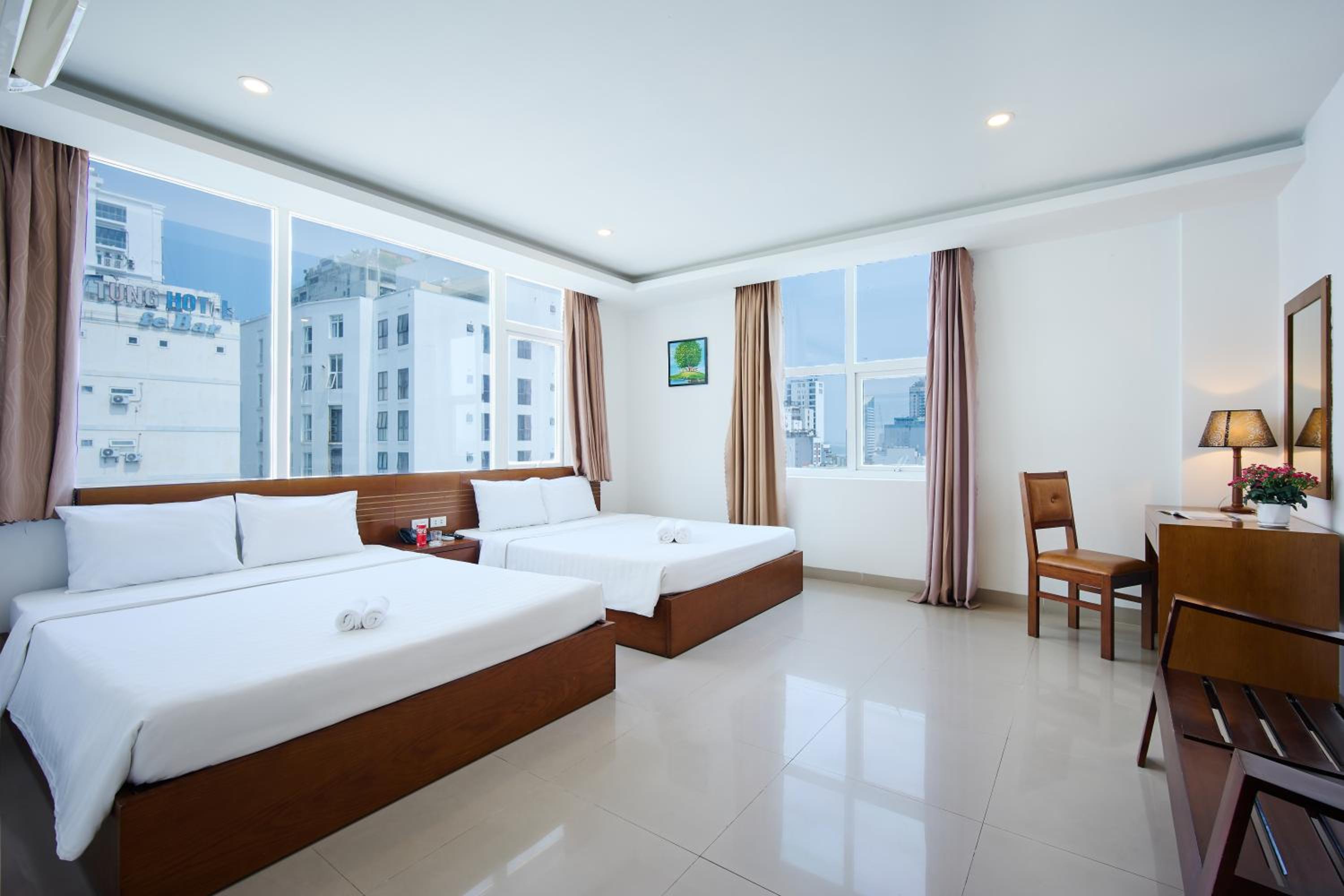 Deluxe Family Room
