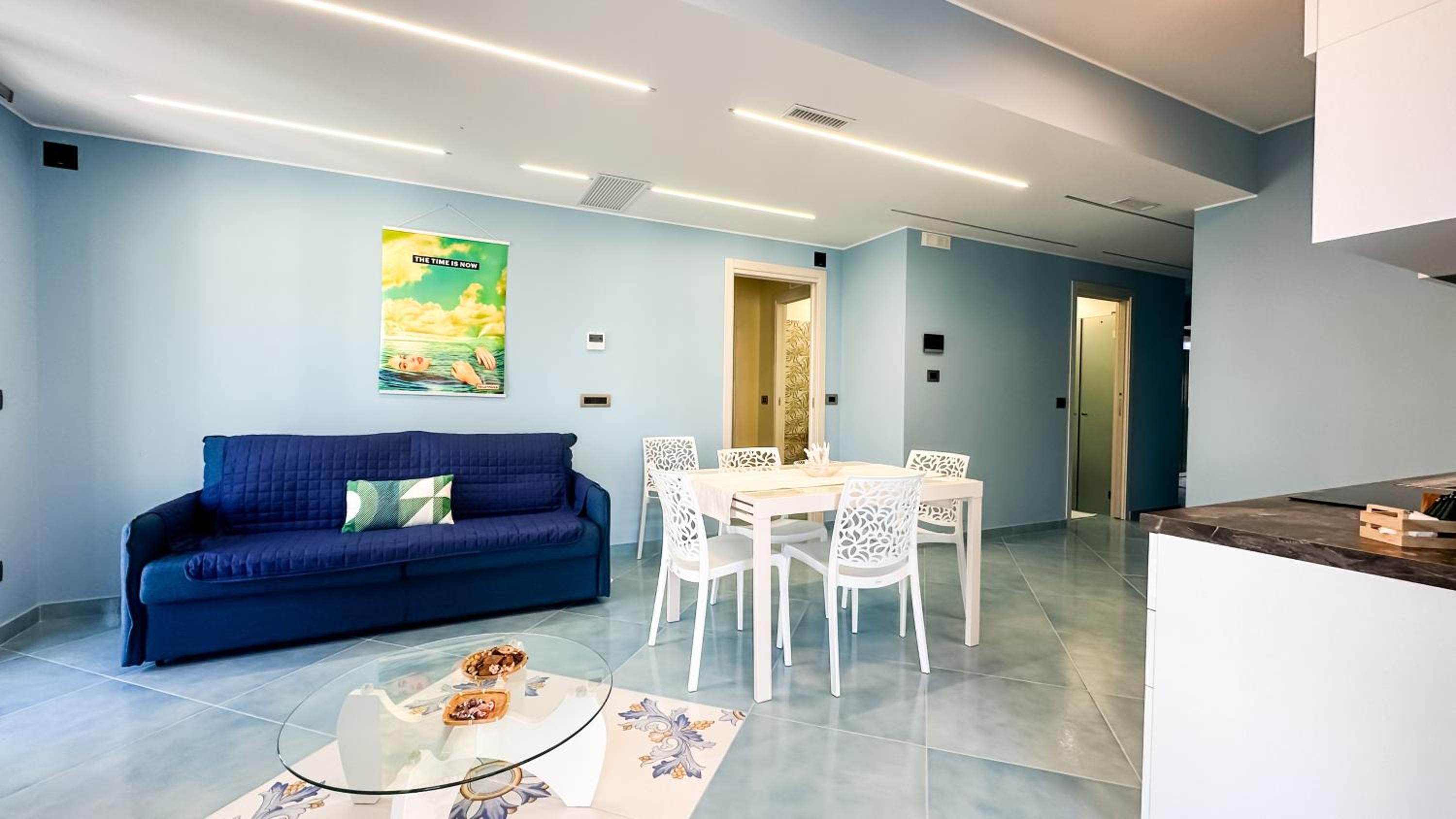 Apartment with Sea View photo 1