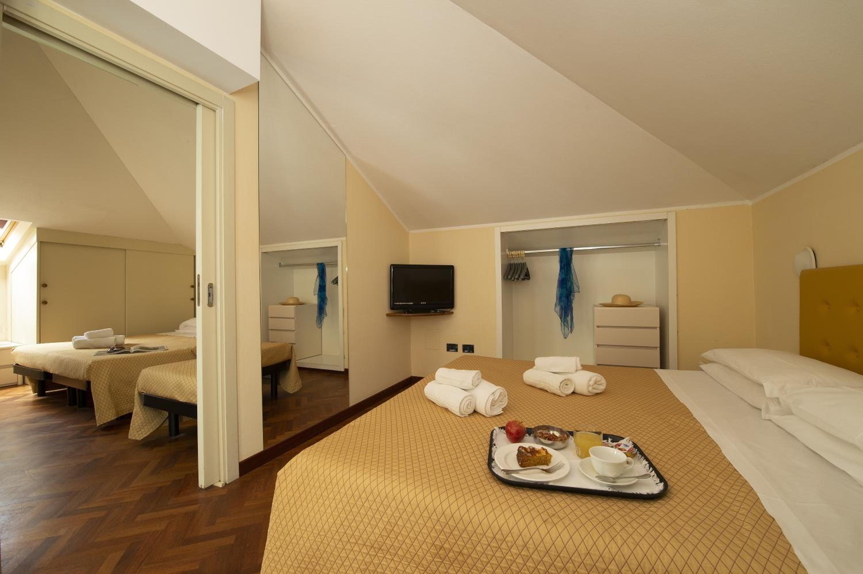 Classic Quadruple Room