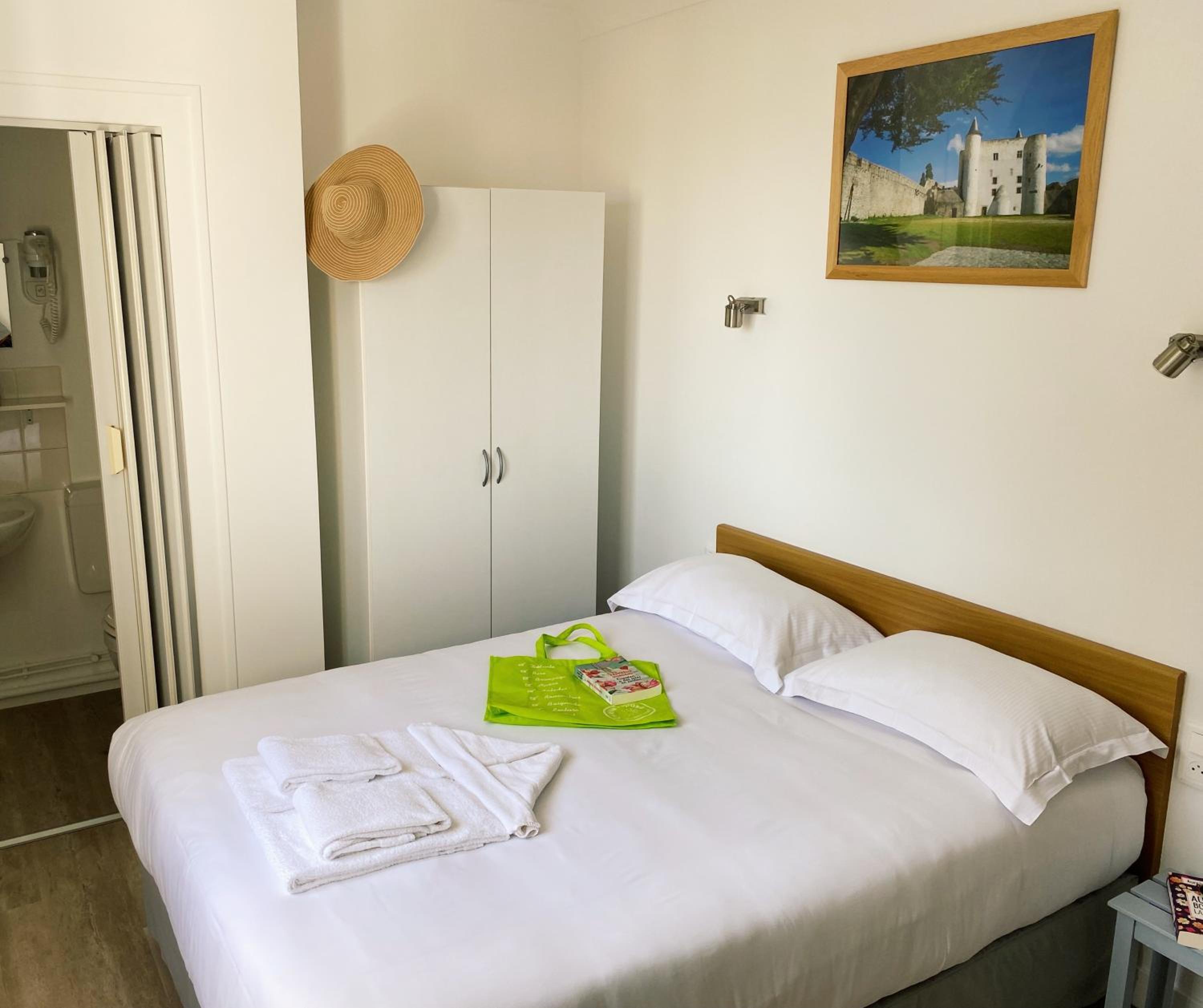 Double Room with Shared Shower