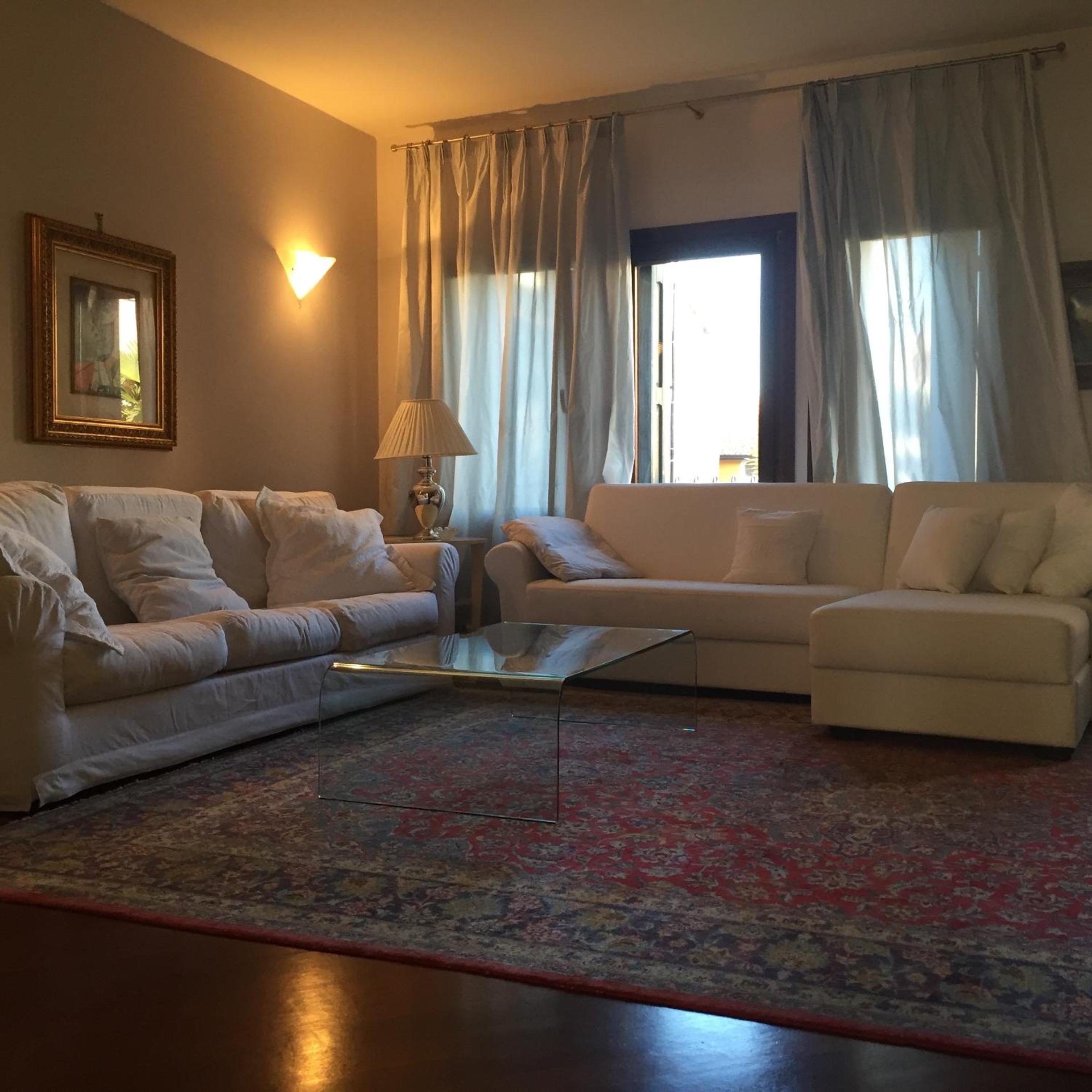 Two-Bedroom Deluxe Apartment with Balcony photo 2