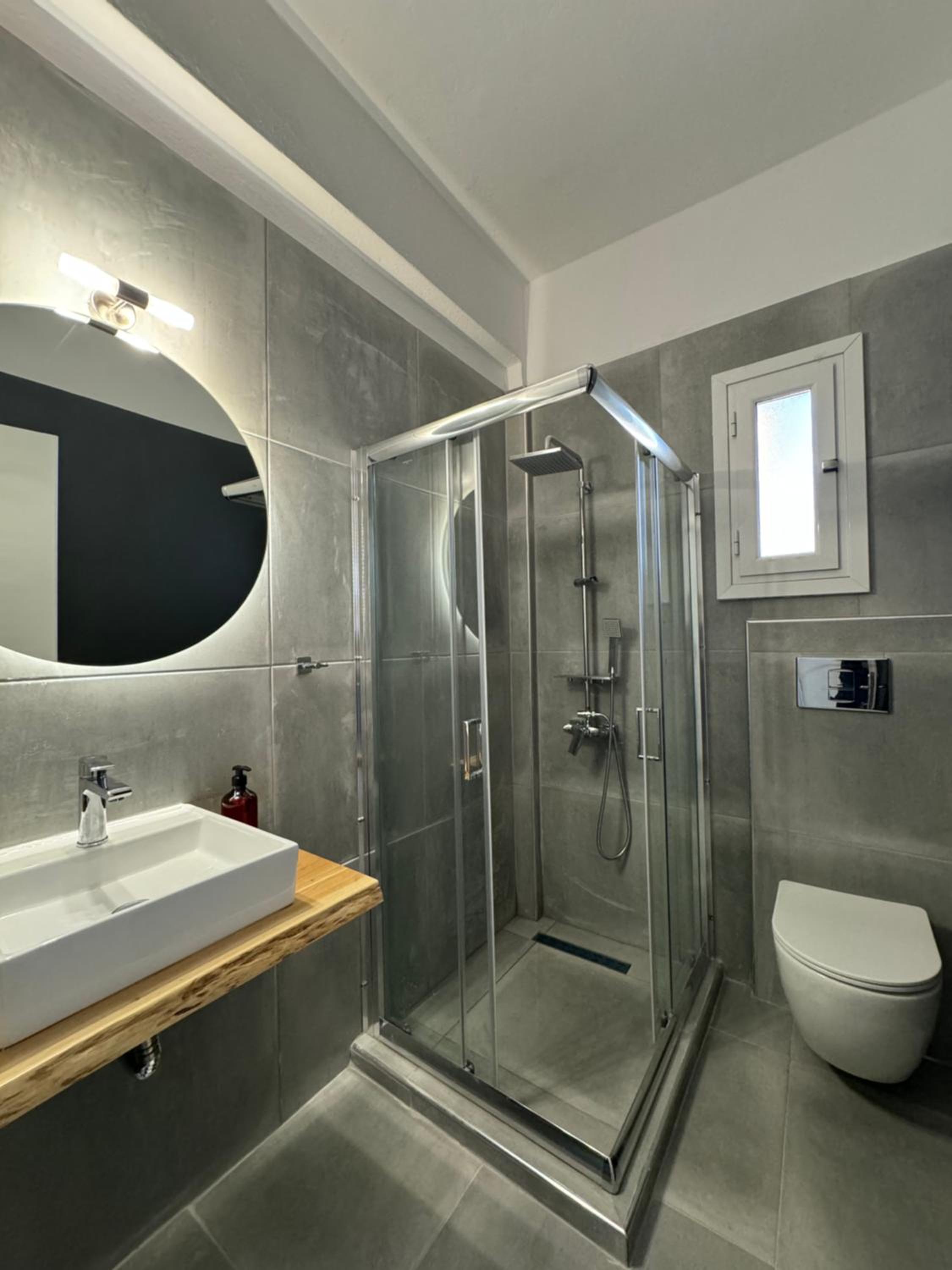 Two-Bedroom Apartment with Sea View photo 3