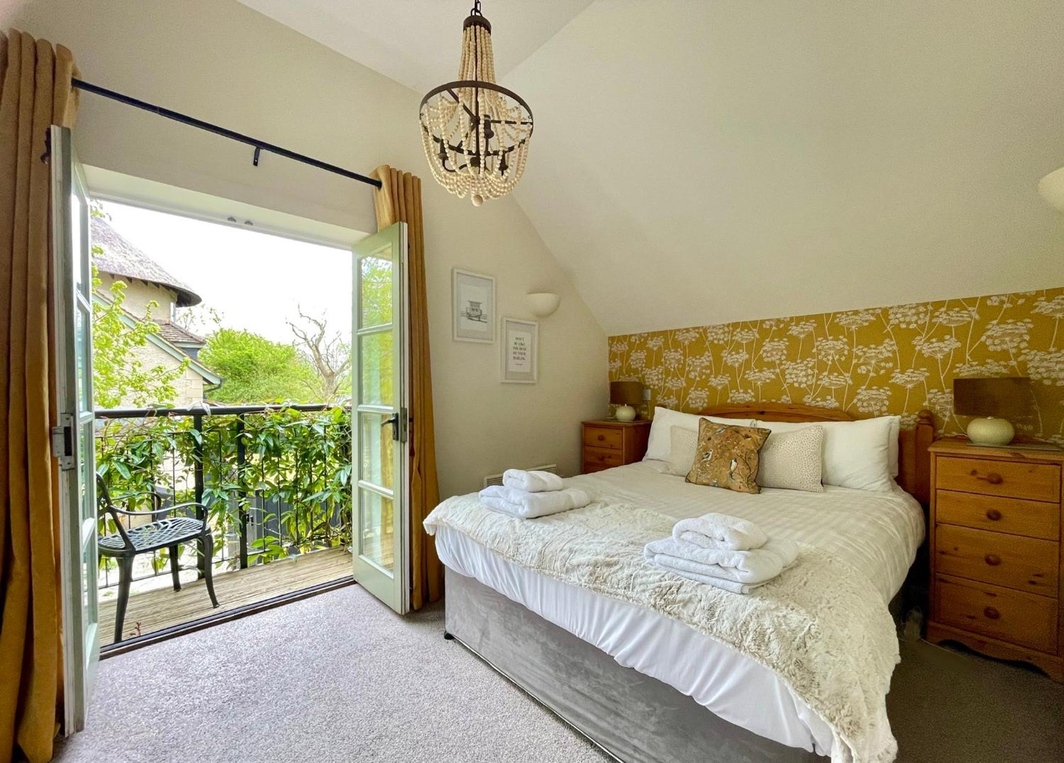 Four-Bedroom House photo 1