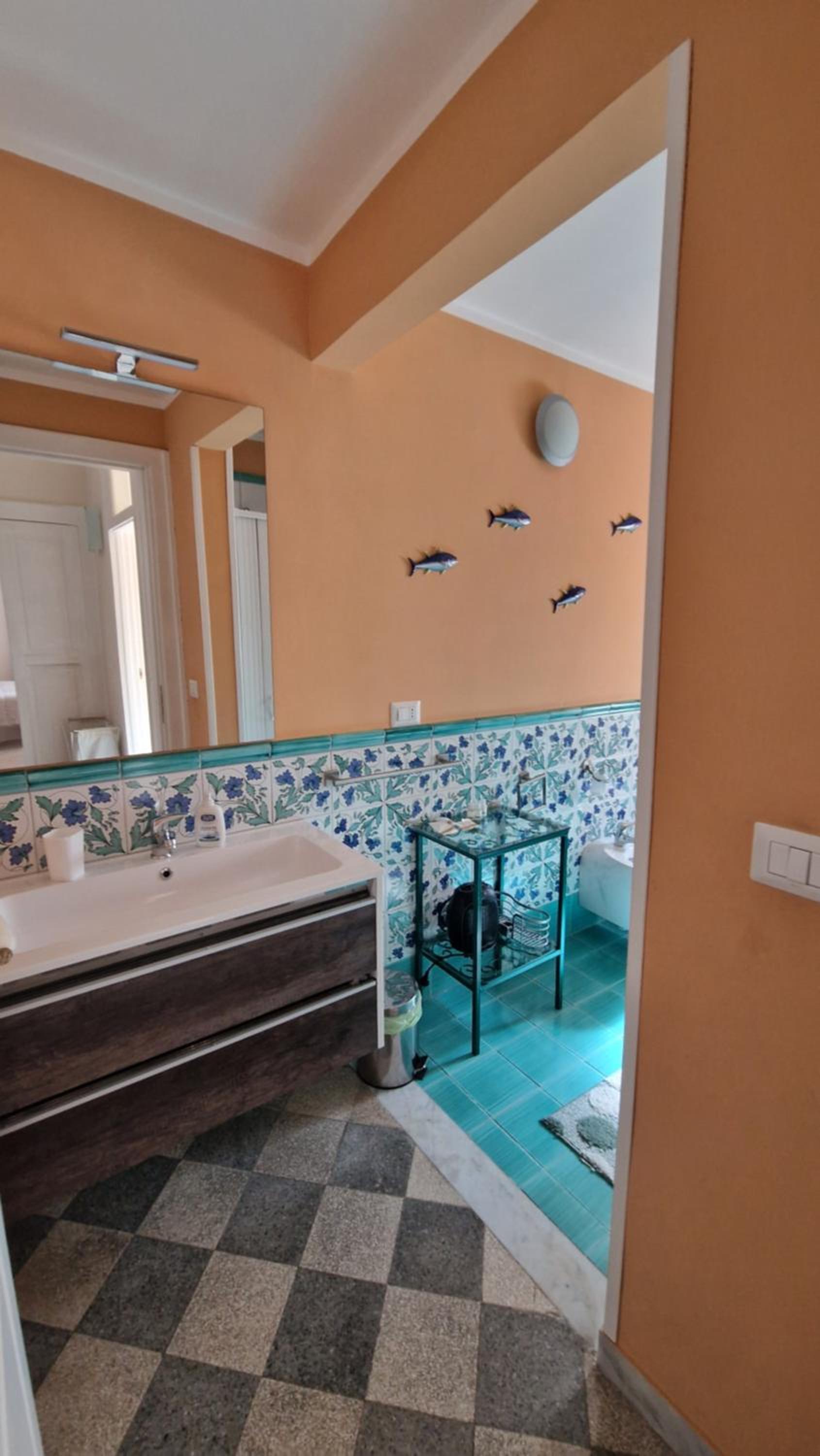 Double Room with Private Bathroom - Photo 2