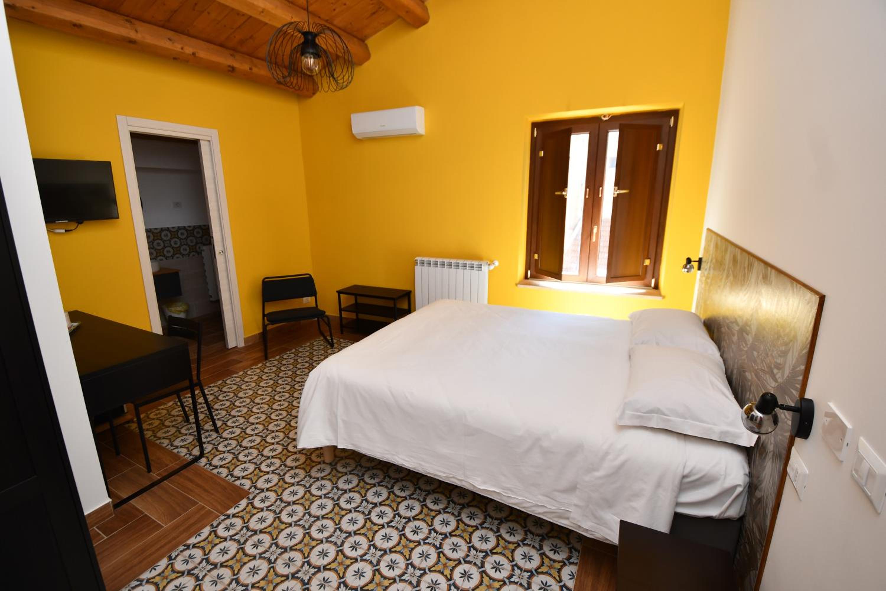 Double Room photo 3