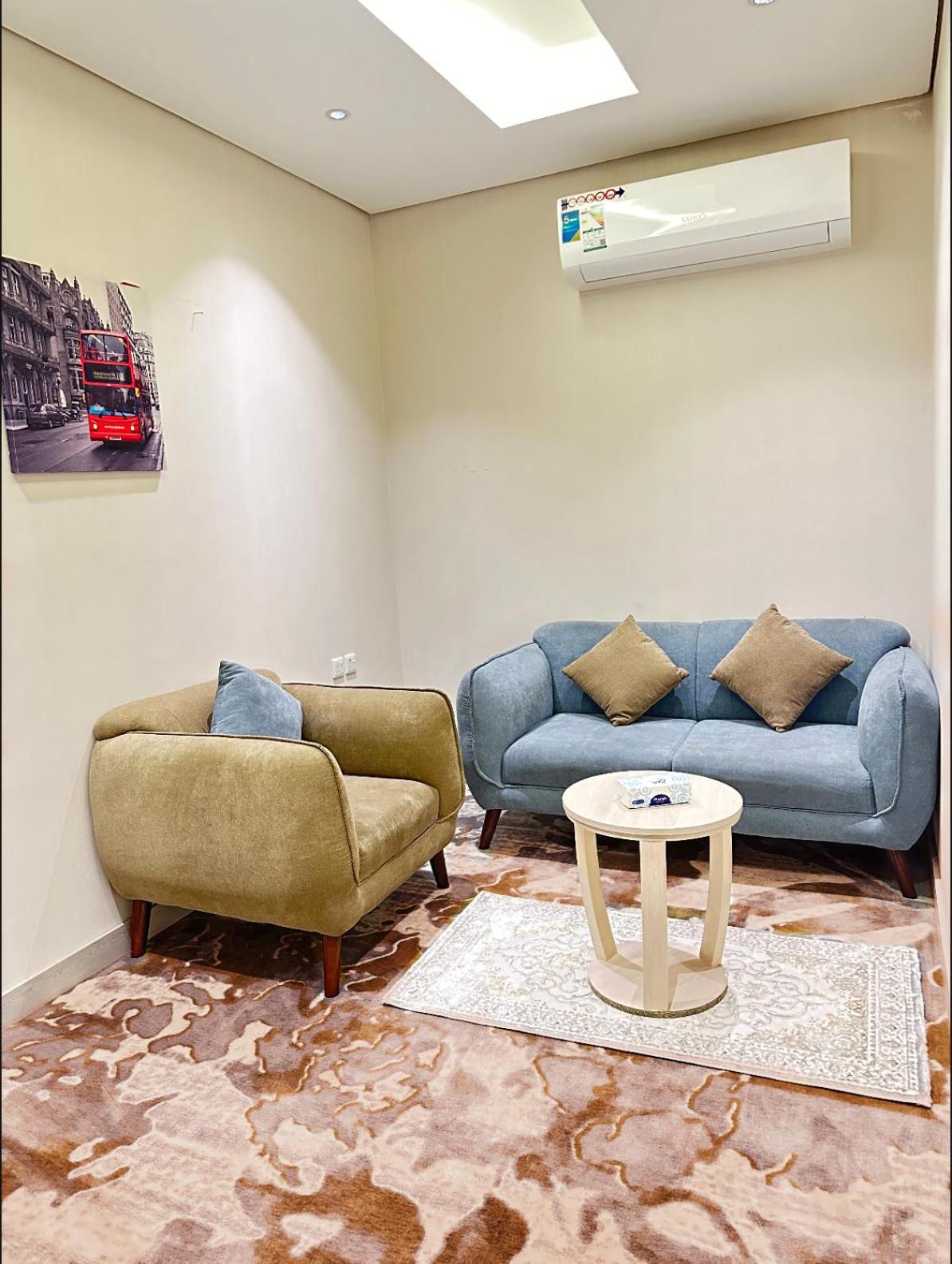 Deluxe Family Suite photo 3