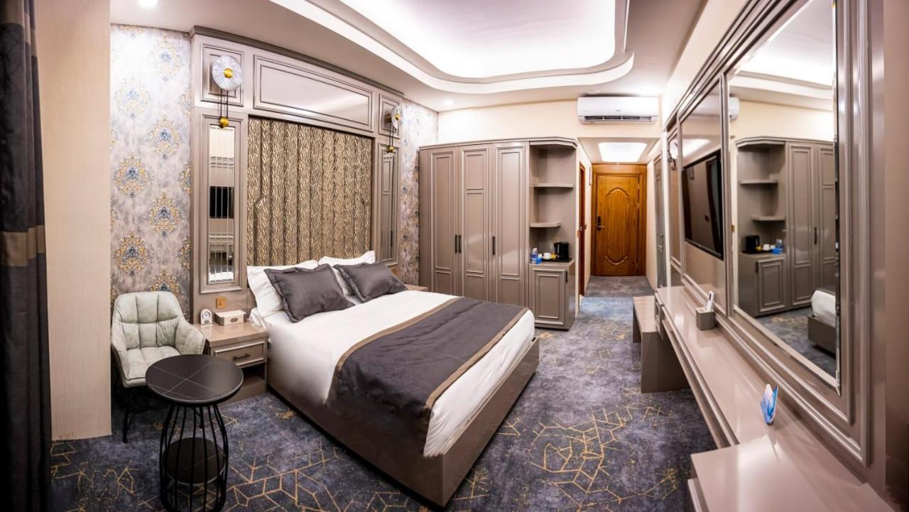Deluxe Double Or Twin Room photo 2