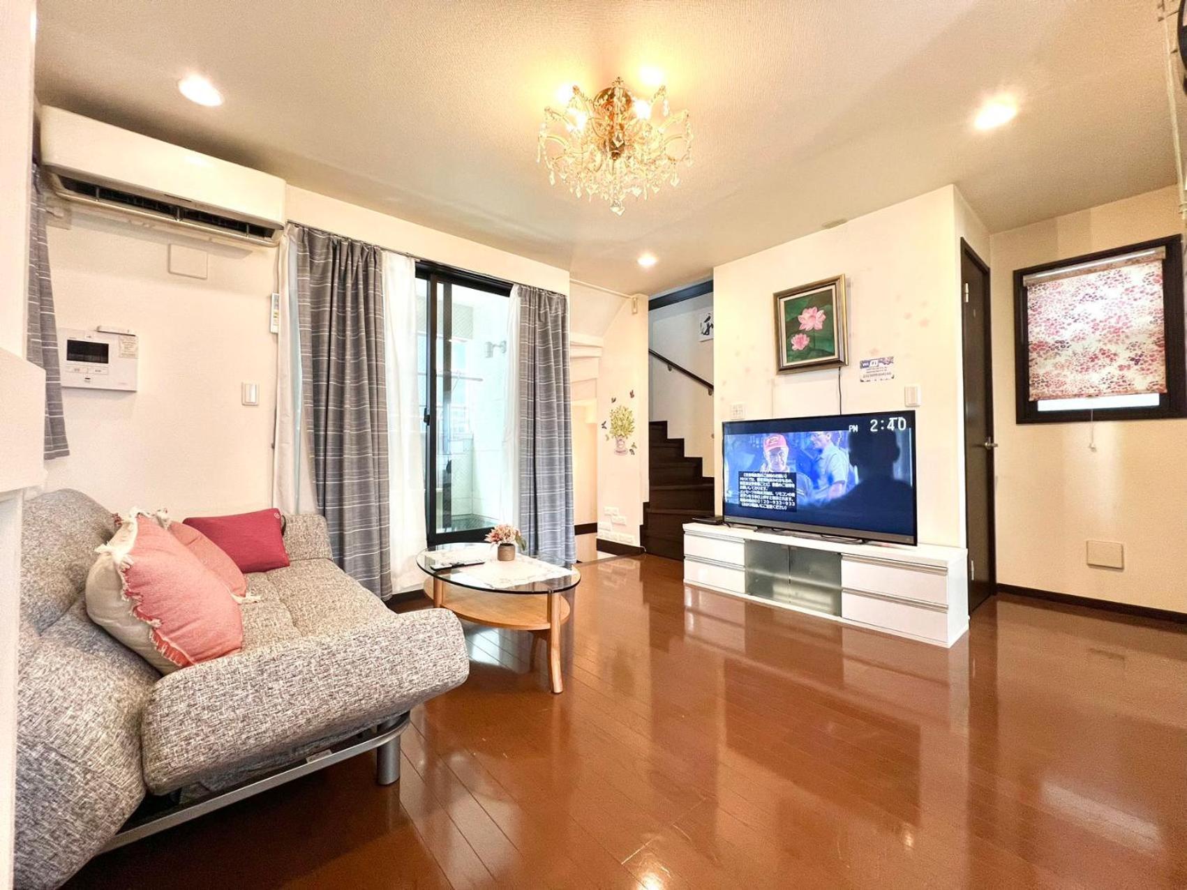 Family Room photo 1