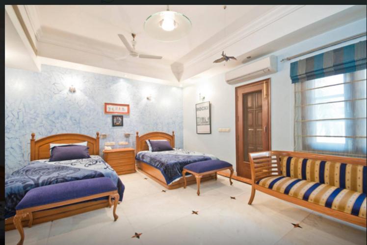 Superior King Room photo 2