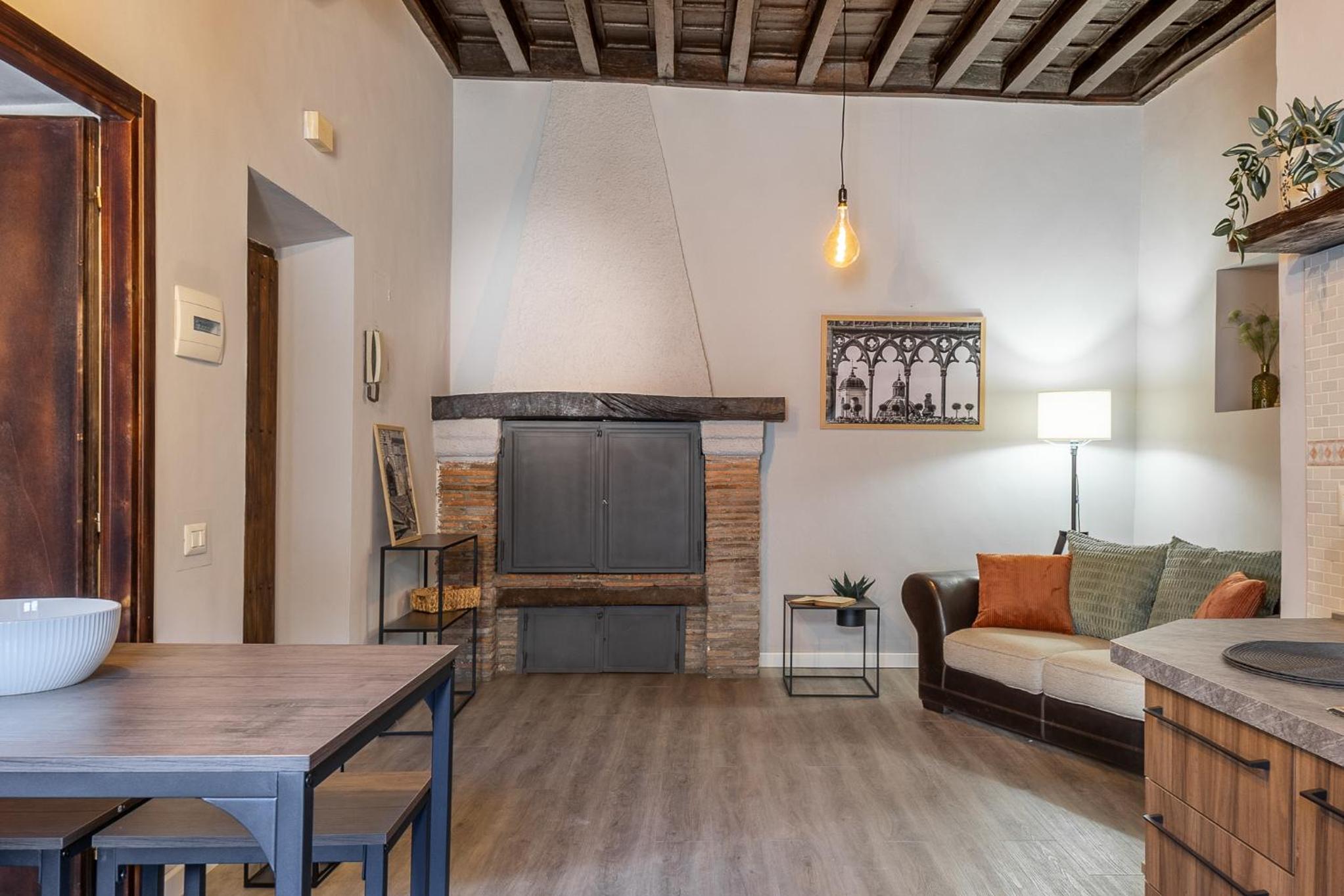 One-Bedroom Apartment