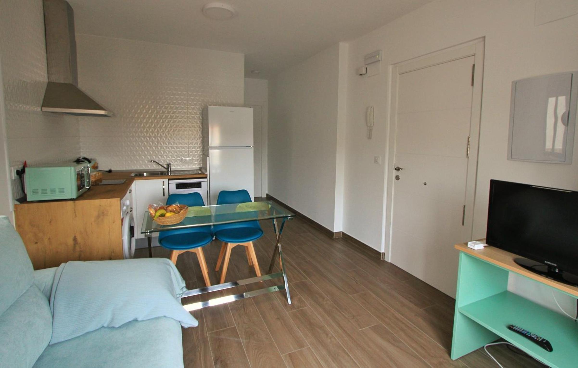 One-Bedroom Apartment photo 3