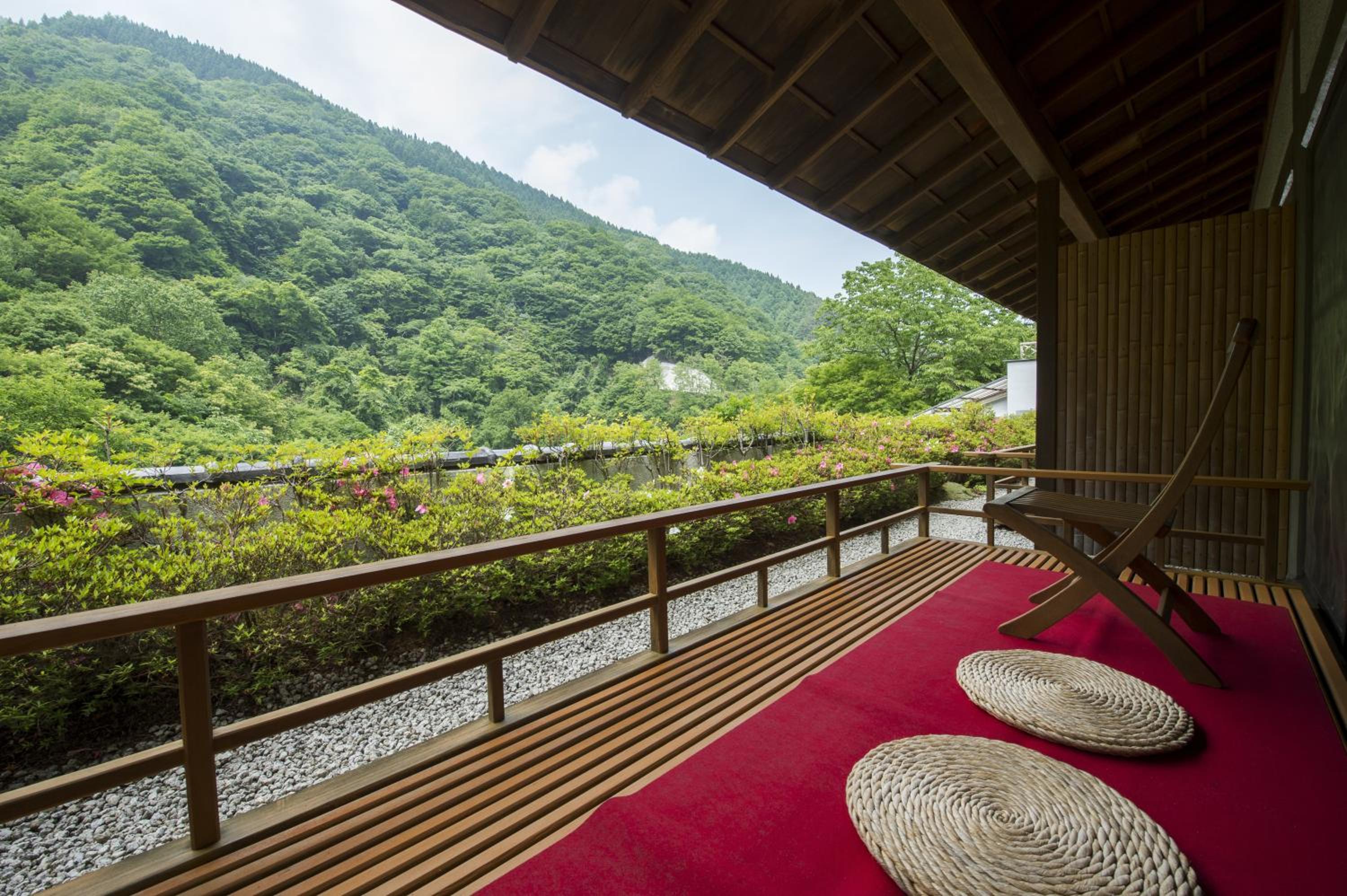Japanese-Style Room with Balcony photo 3