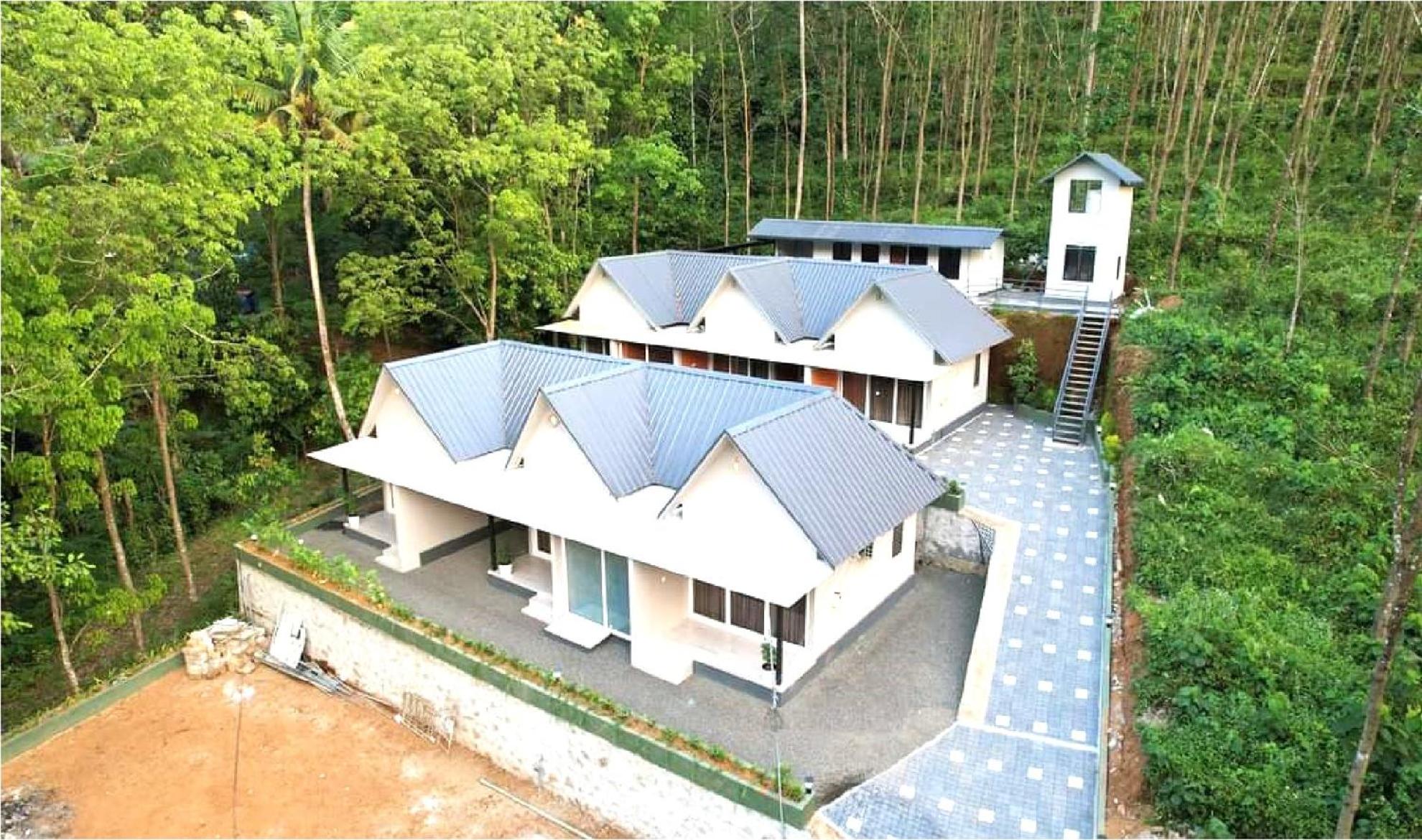 Villa With Private Pool photo 2