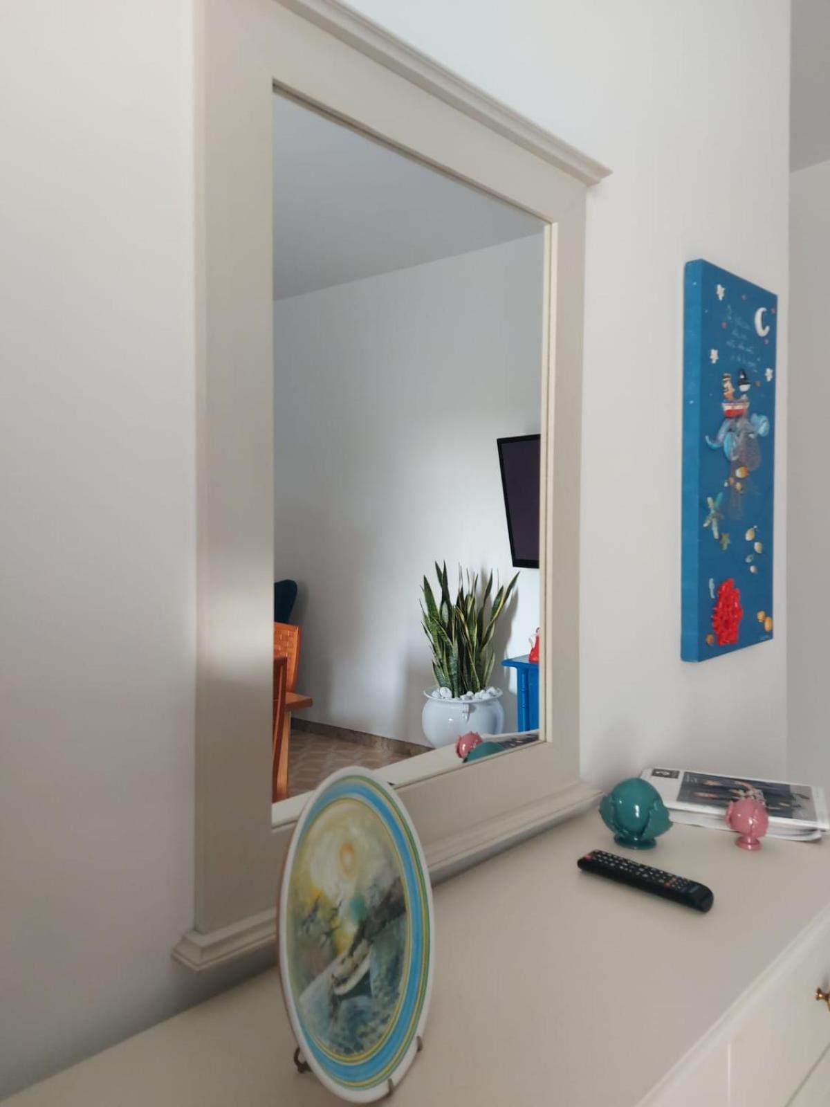 One-Bedroom Apartment photo 3