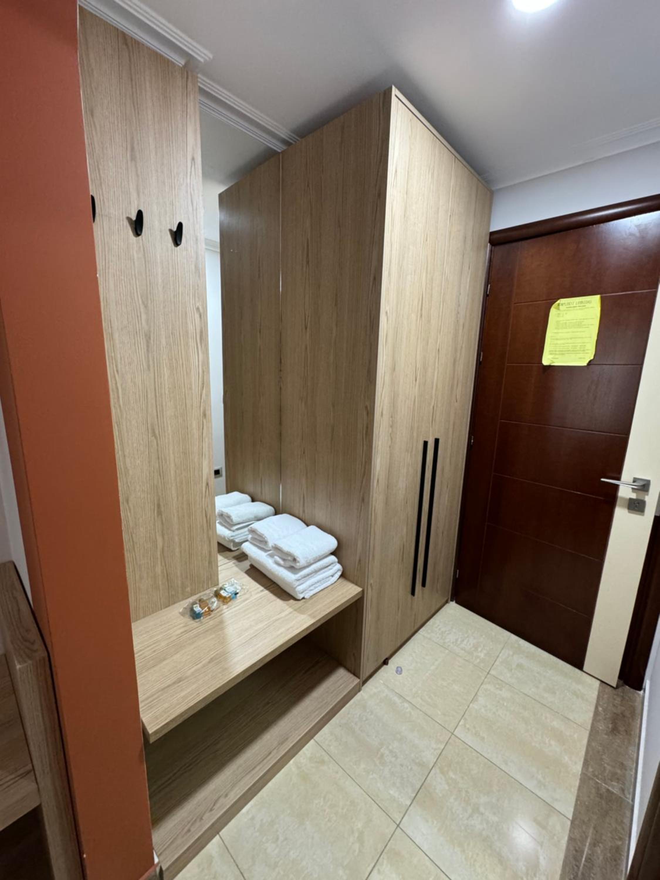 Triple Room with Balcony and Lake View