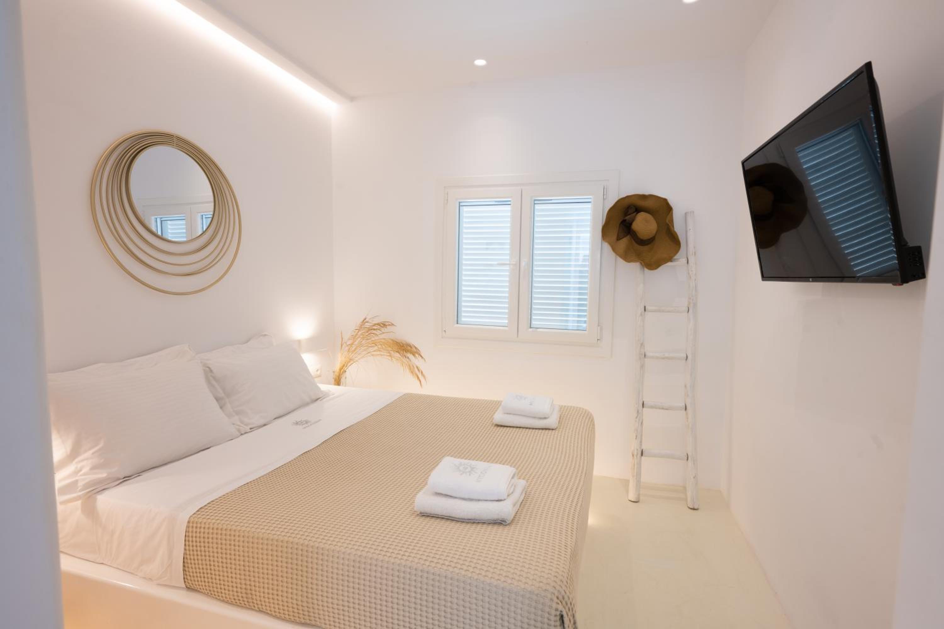 Two-Bedroom Apartment - Photo 15