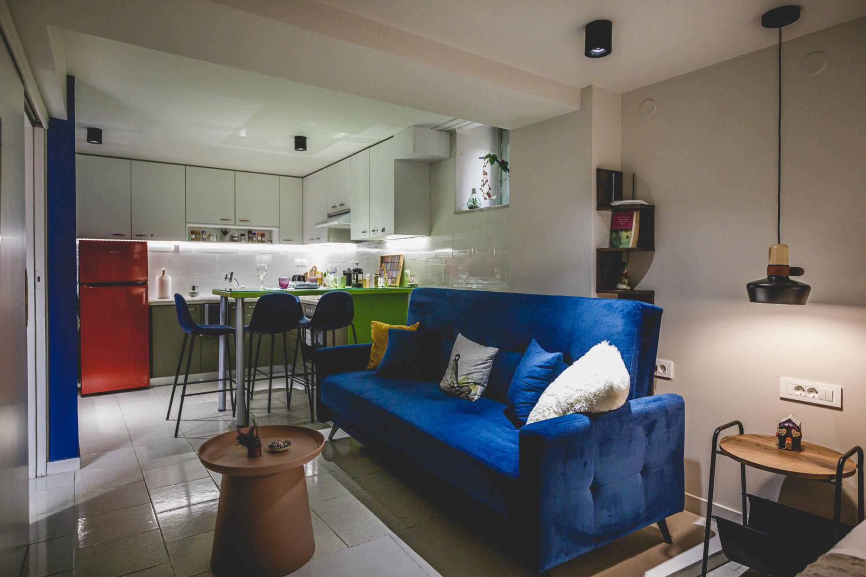 One-Bedroom House - Photo 3