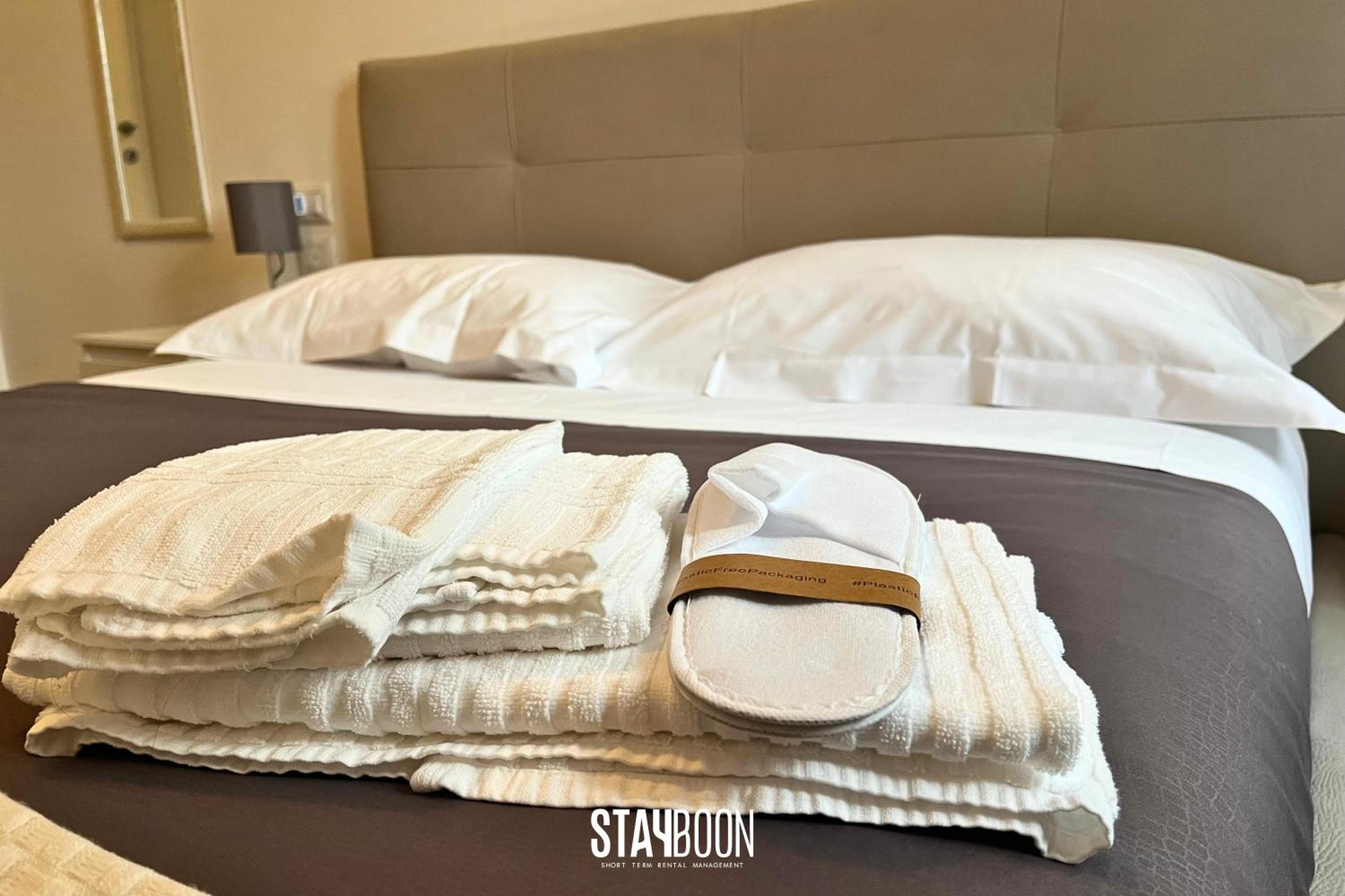 Double Room - Photo 16
