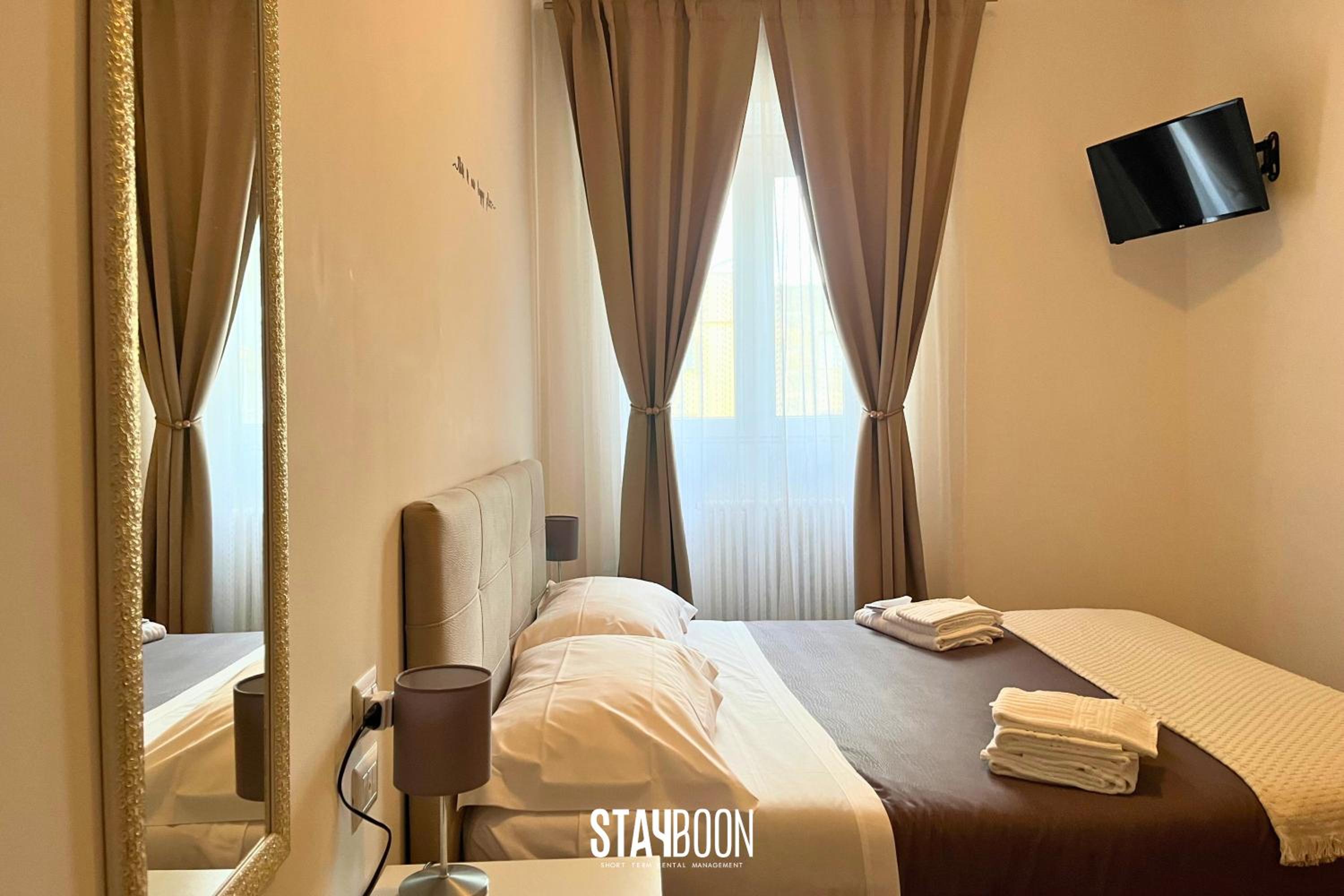Double Room - Photo 10