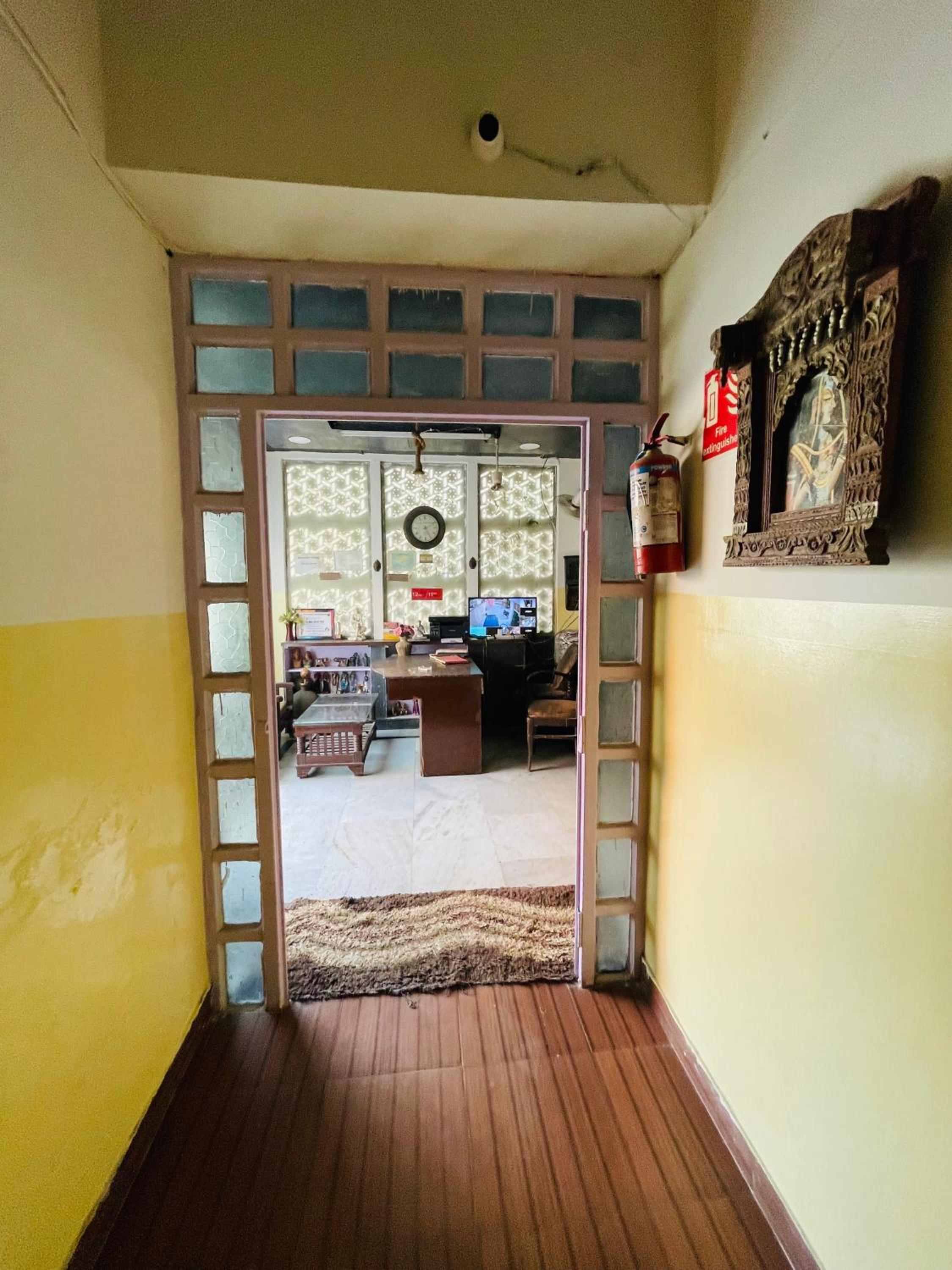 One-Bedroom House photo 2