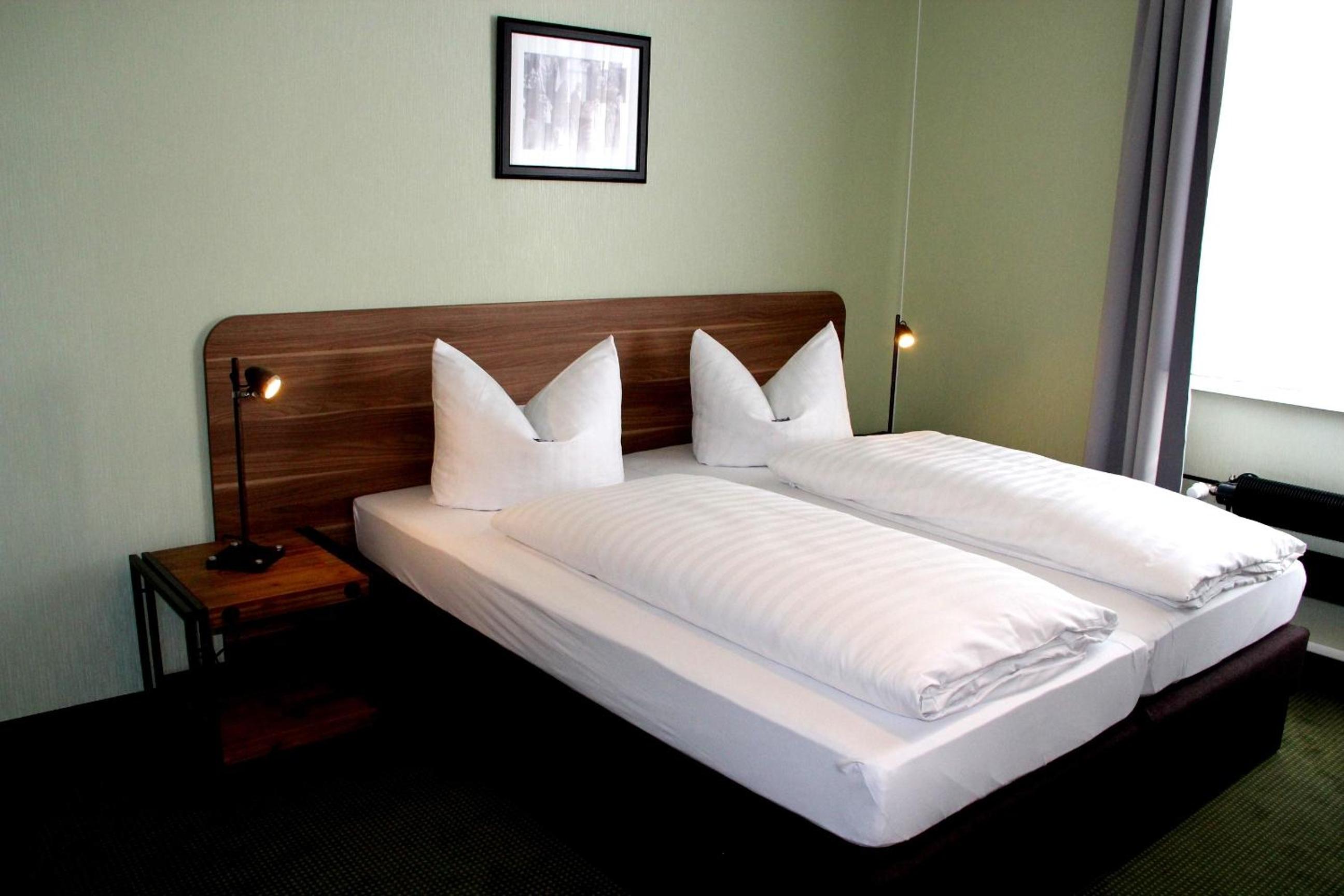 Double Room - Photo 3