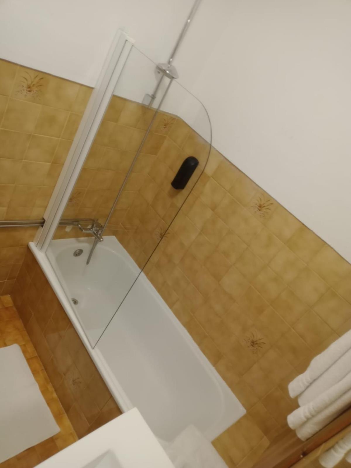 Triple Room - Photo 2