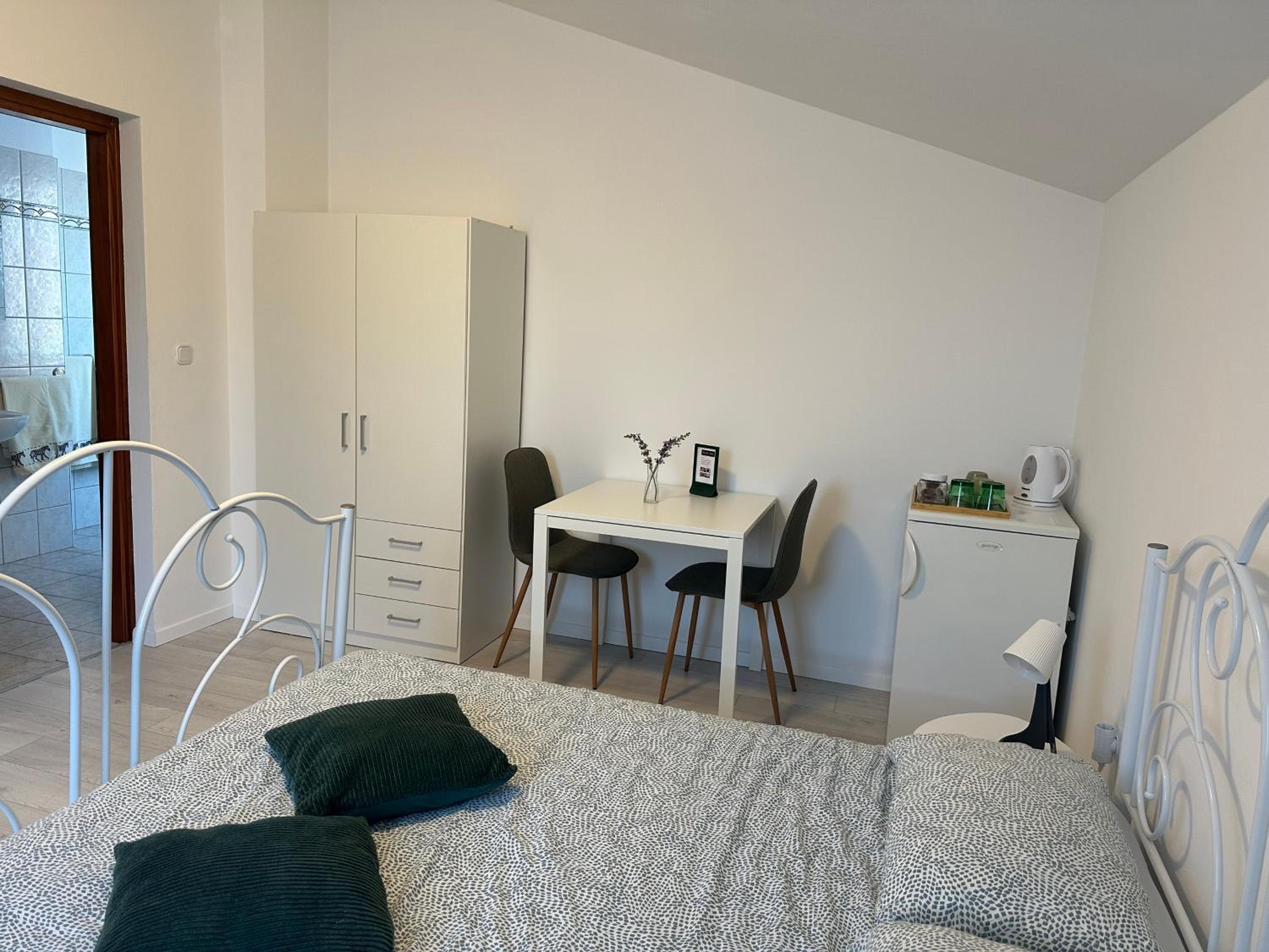 Double Room with Private Bathroom photo 1