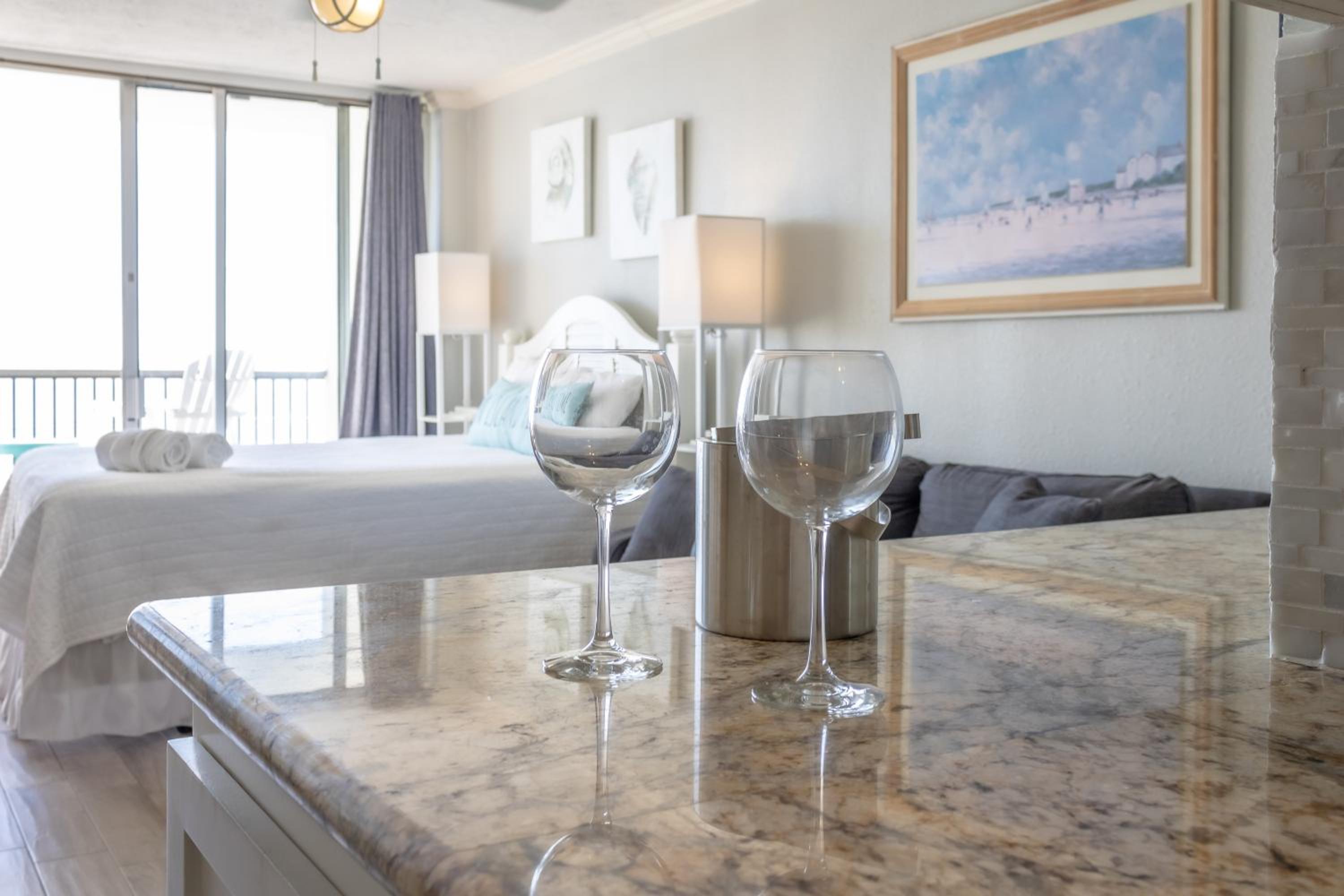 608 - Gulf side Studio, Sleeps 6