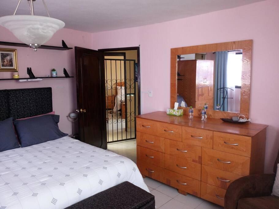 Two-Bedroom House photo 2