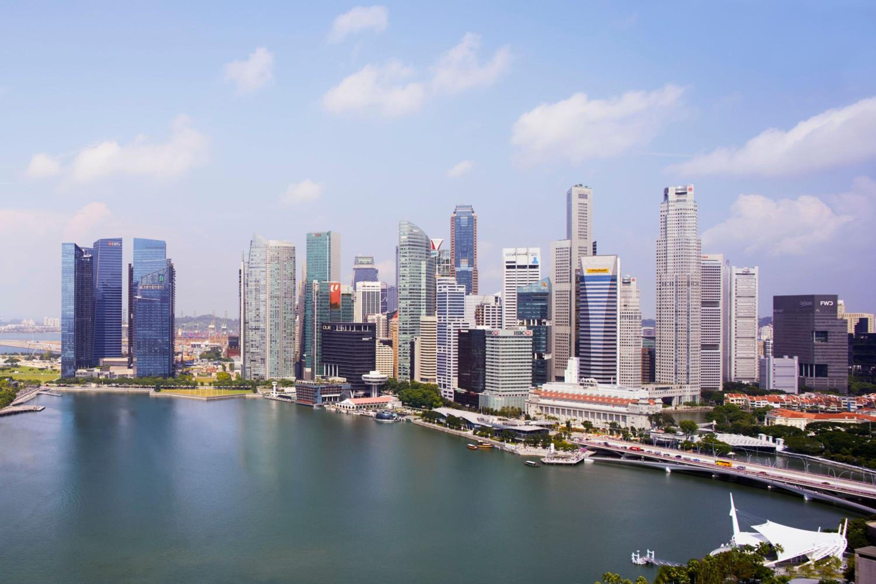 Deluxe Marina, 1 King Bed, Marina Bay View photo 2