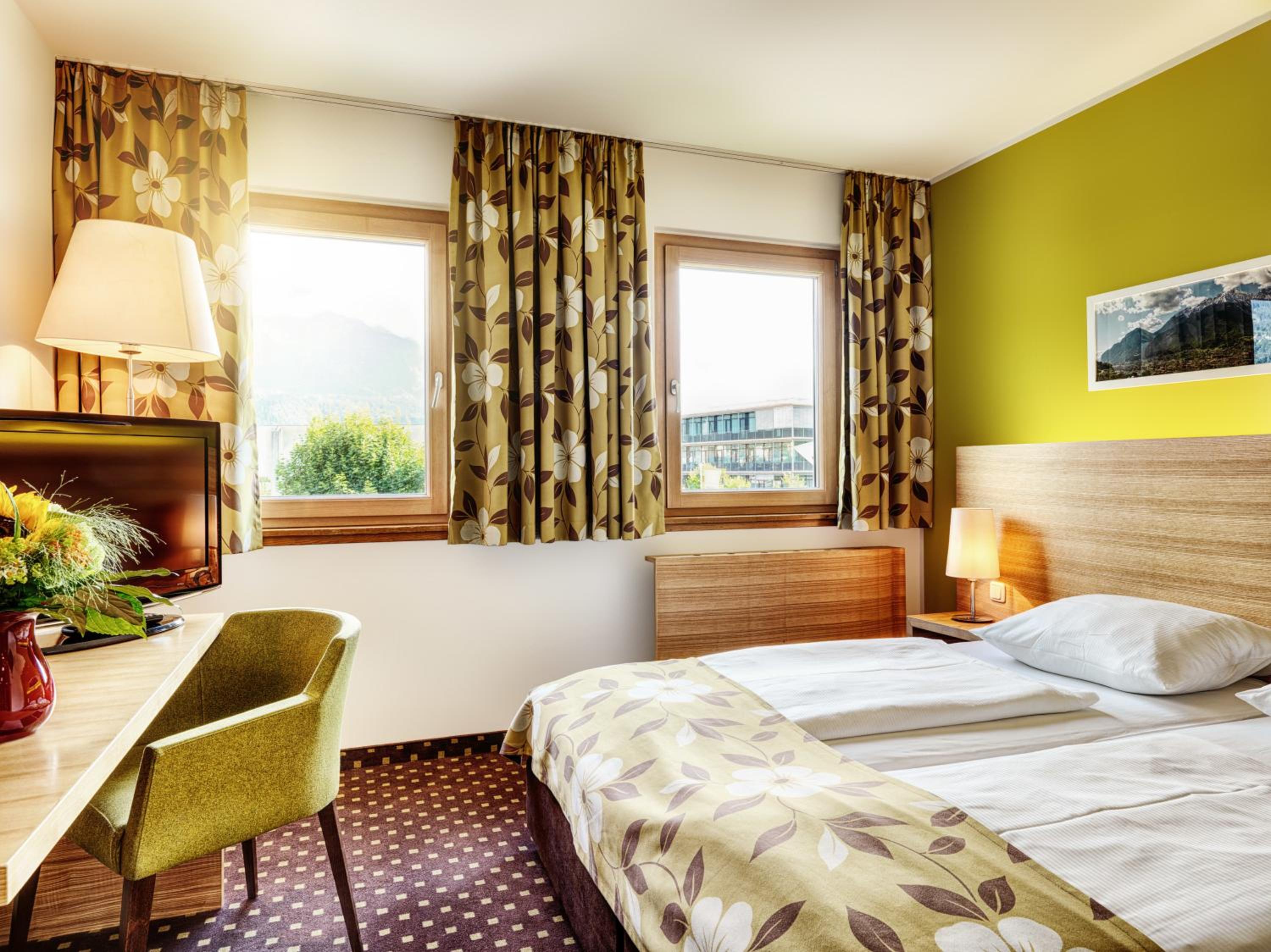 Double or Twin Room with parking space