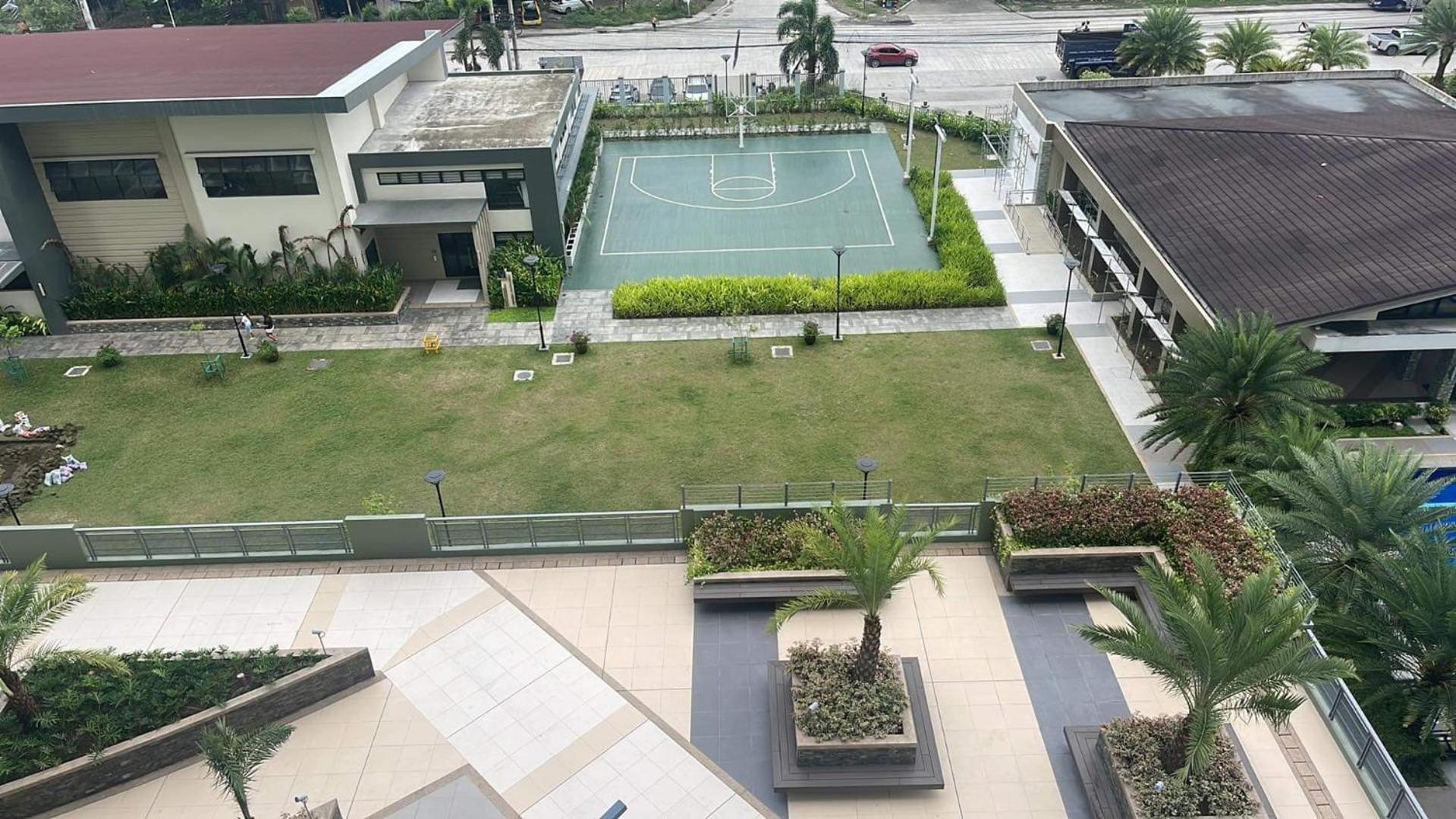 Two-Bedroom Apartment with Balcony - Photo 2