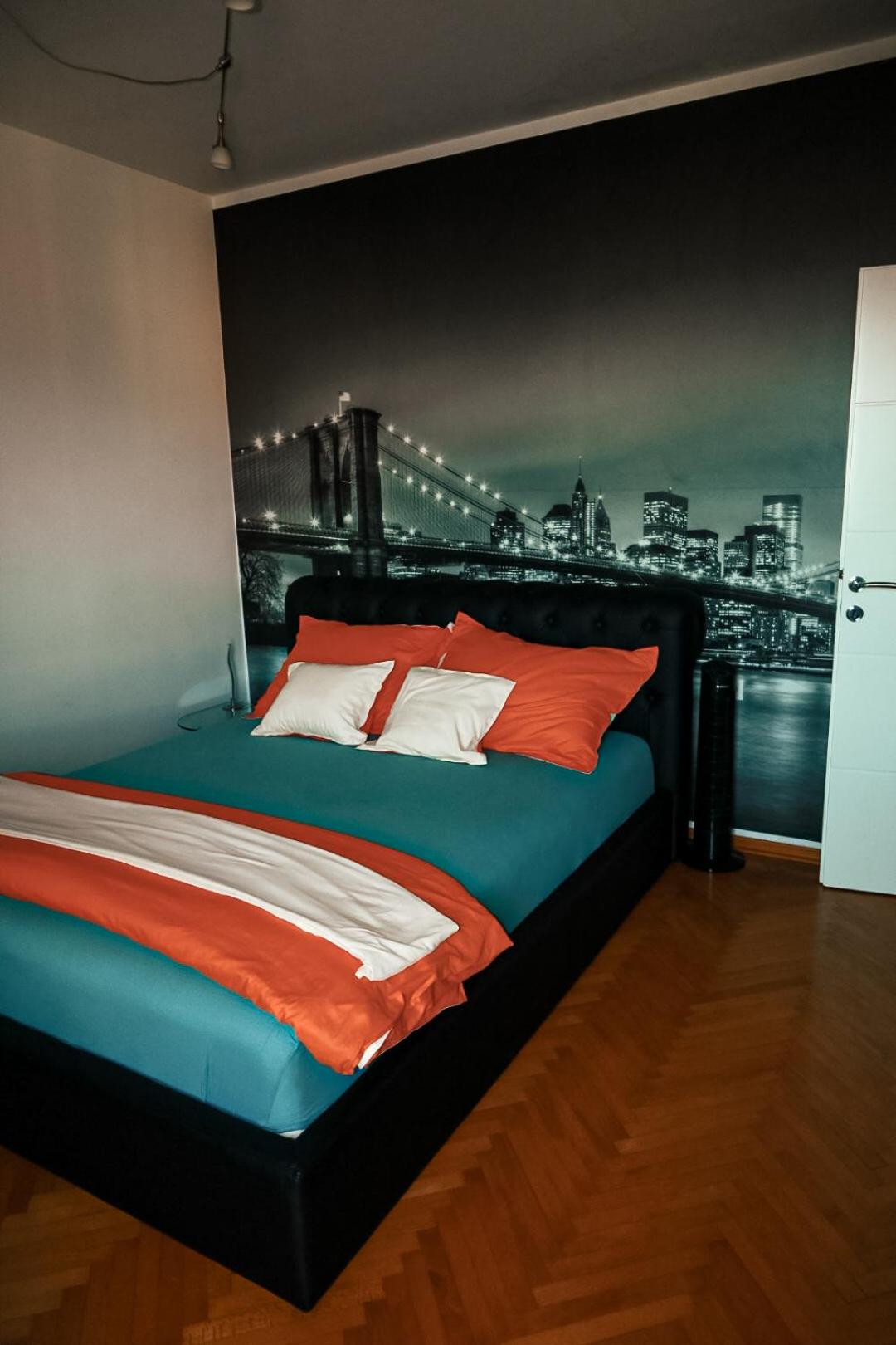 Apartment photo 3