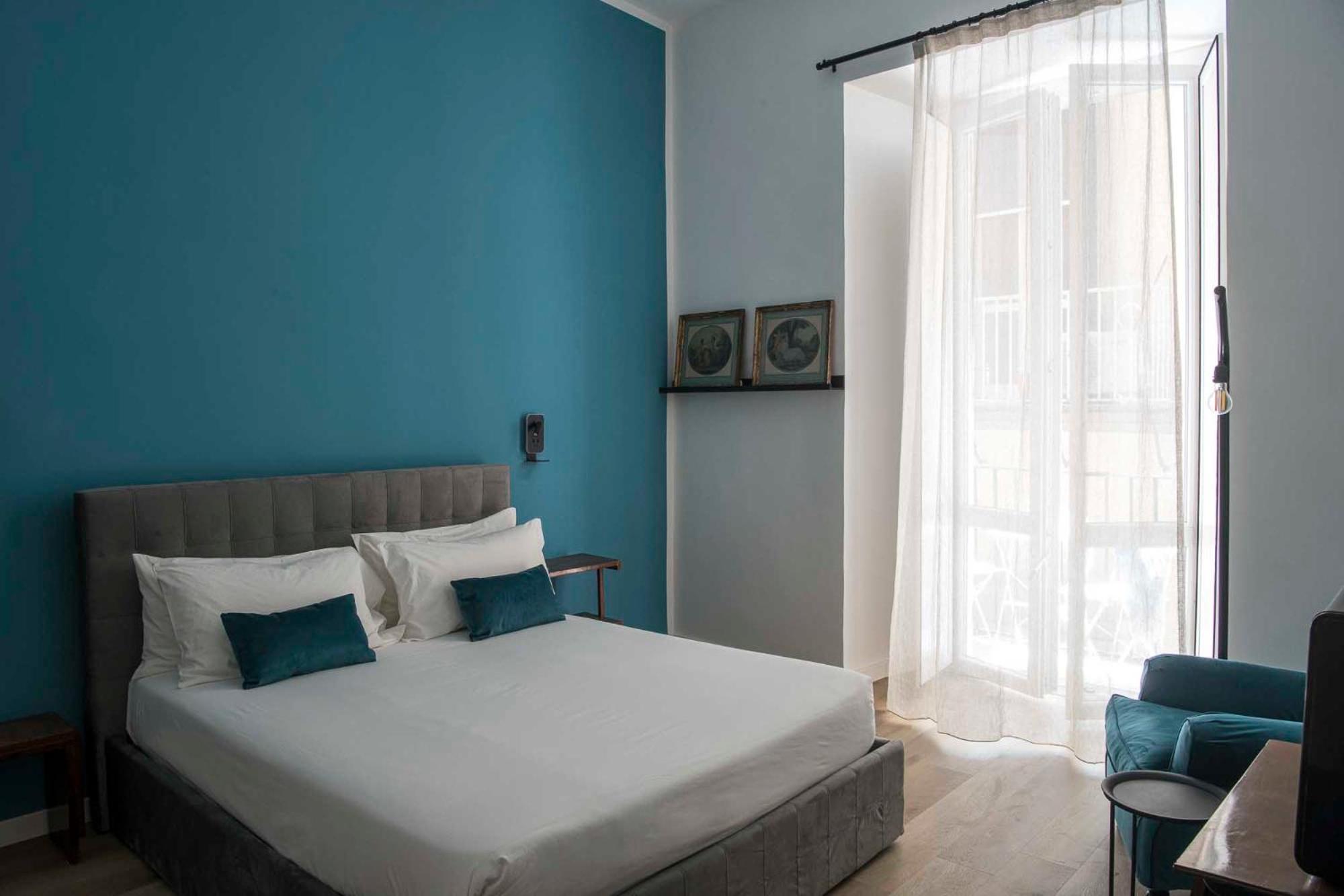 Superior One-Bedroom Apartment with Balcony