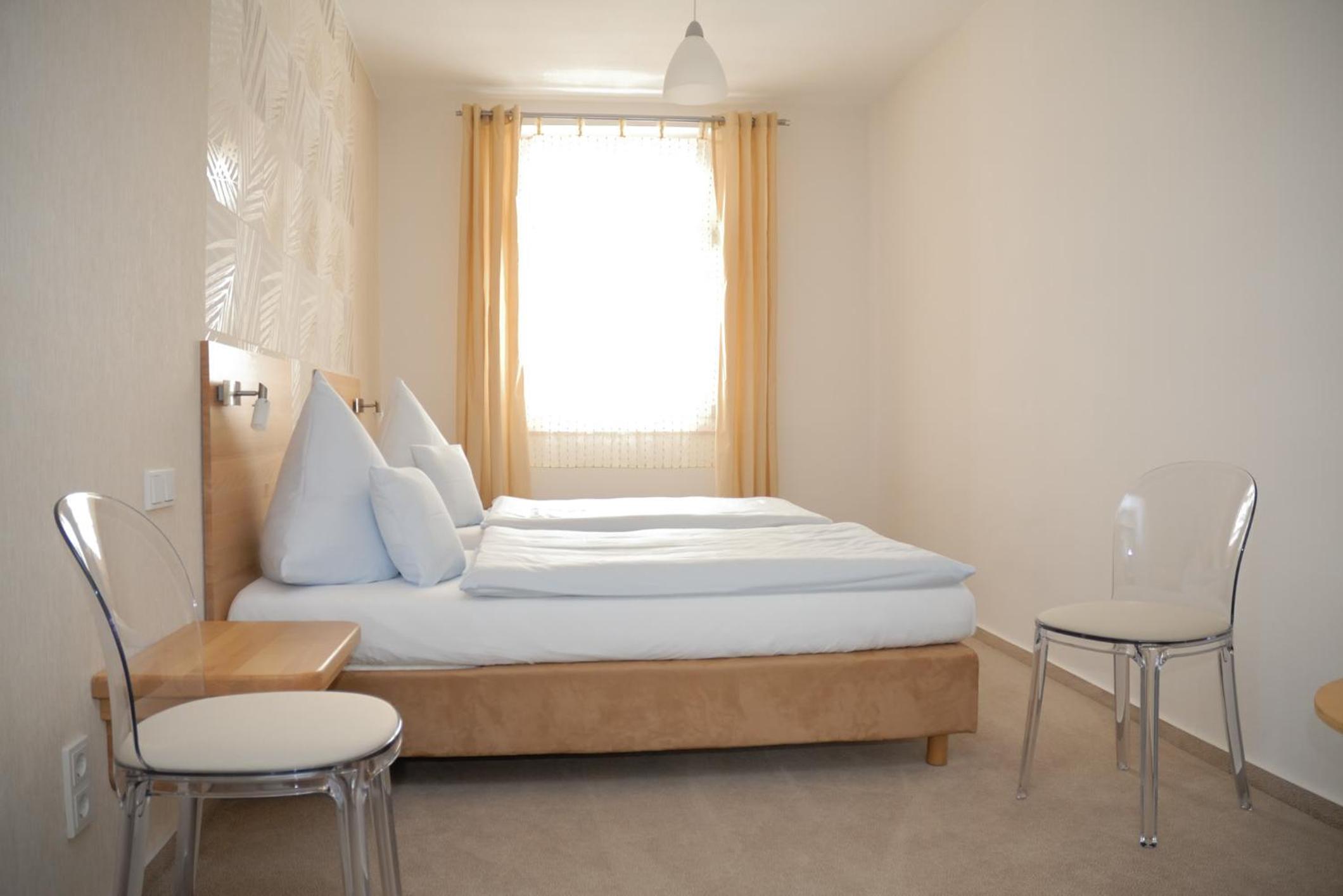 Standard Double Room photo 2