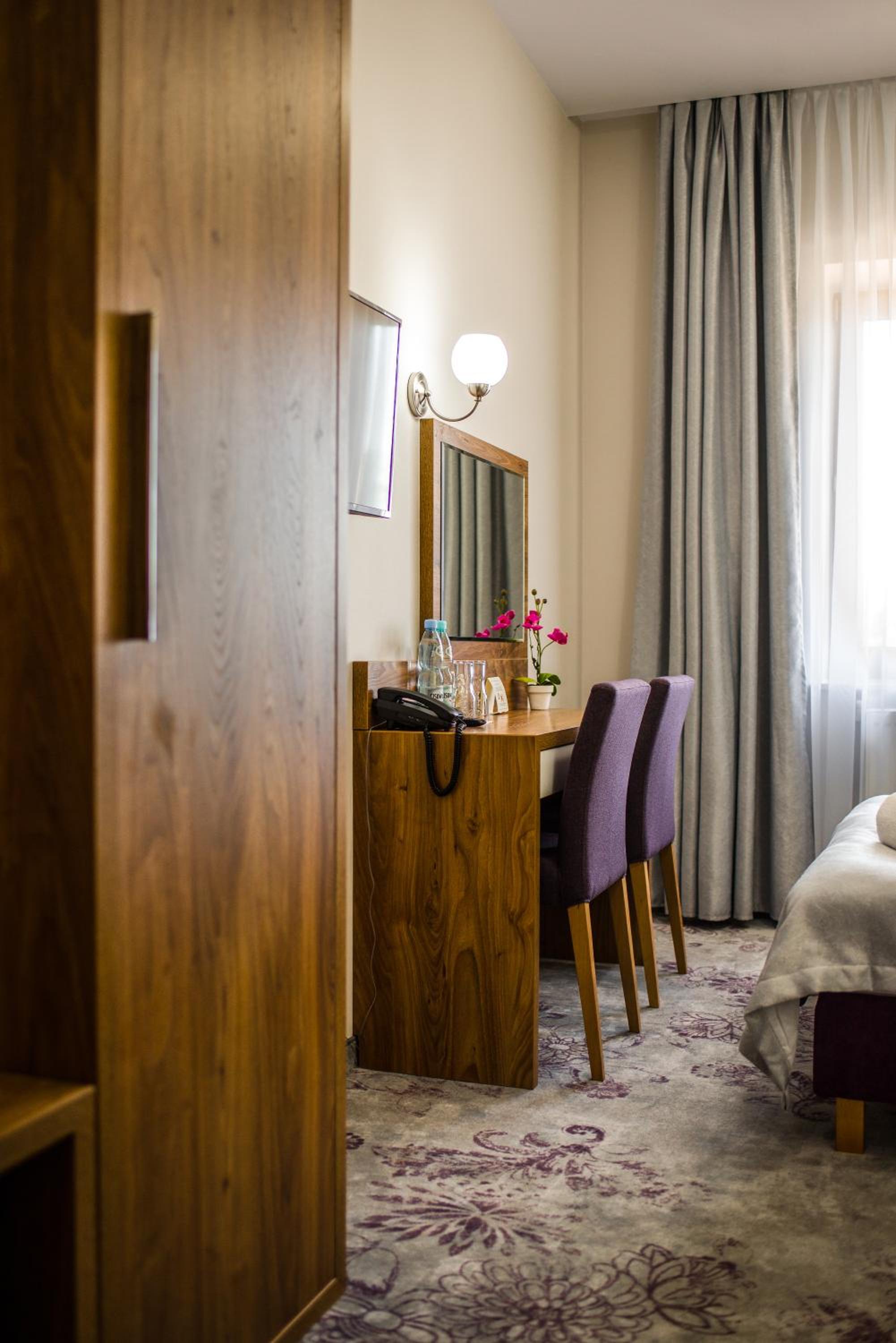 Deluxe Twin Room - Photo 4