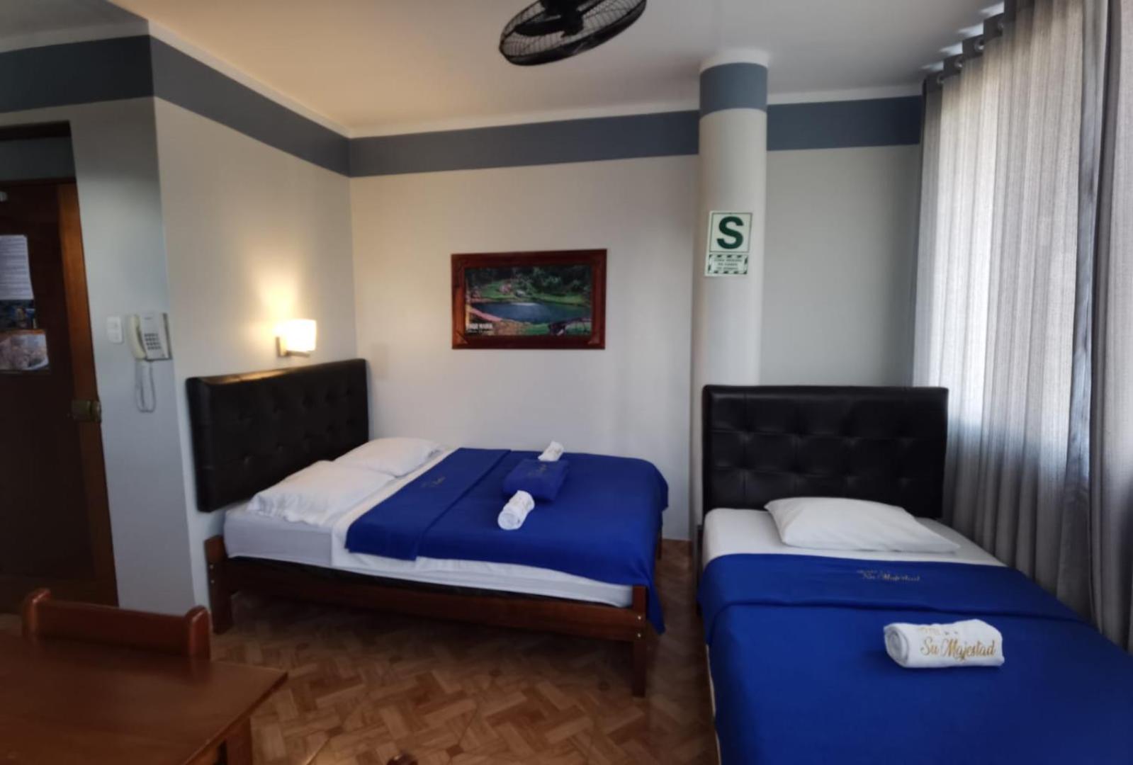 Standard Twin Room photo 2