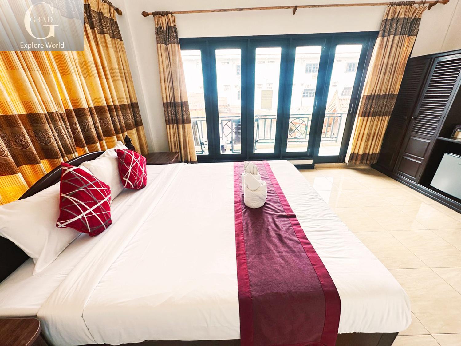 Deluxe Double Room With Balcony photo 1