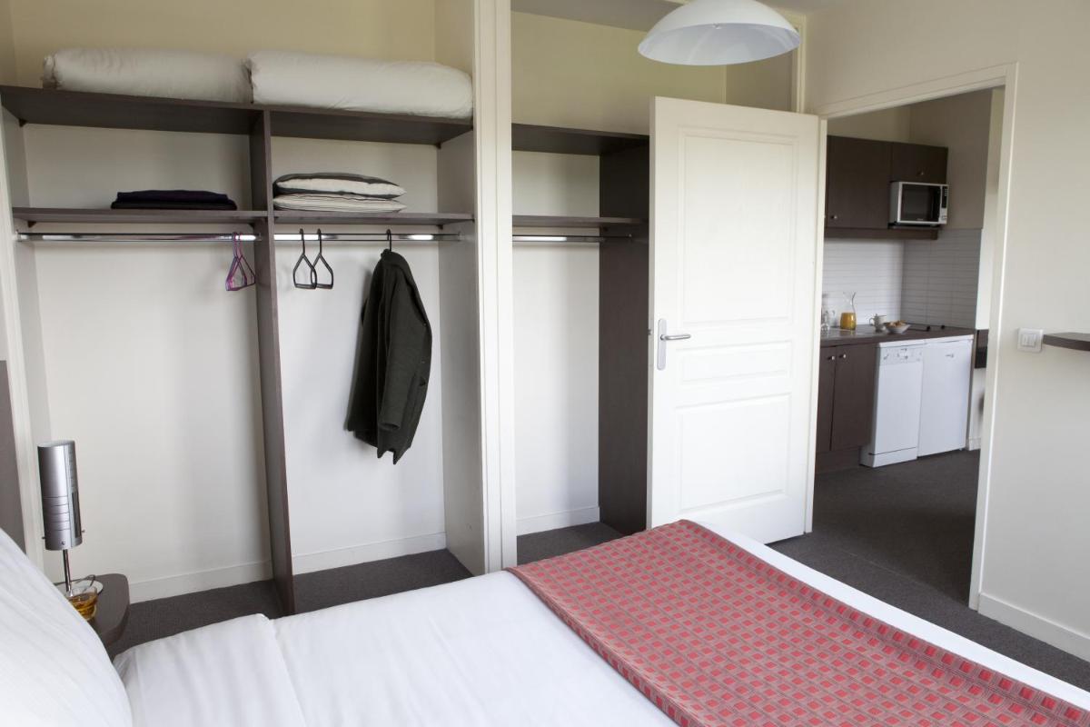 Classic Apartment (4 Adults)