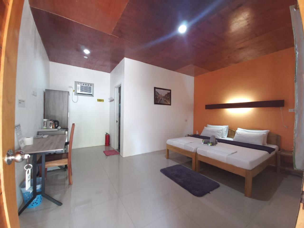 Deluxe Bungalow with Garden View - Photo 1