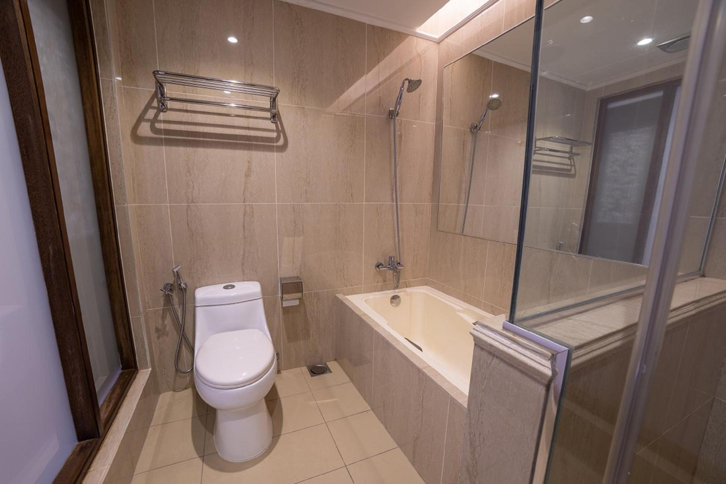 King Suite photo 3