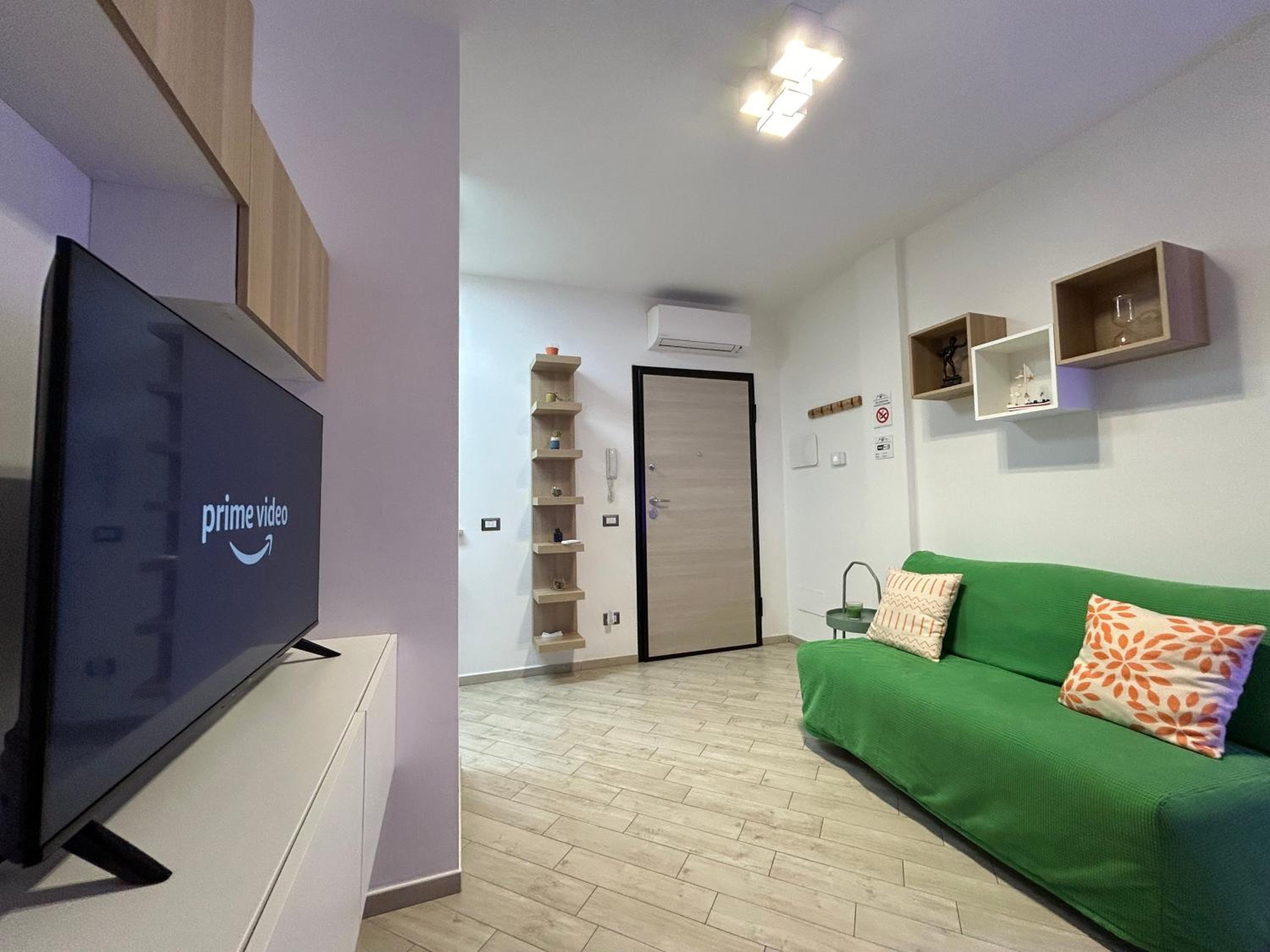 One-Bedroom Apartment