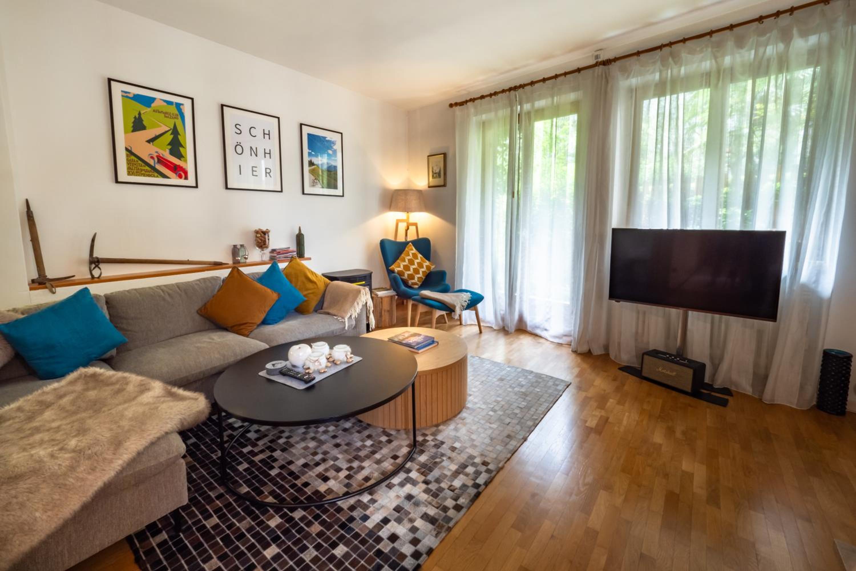 Four-Bedroom House photo 1