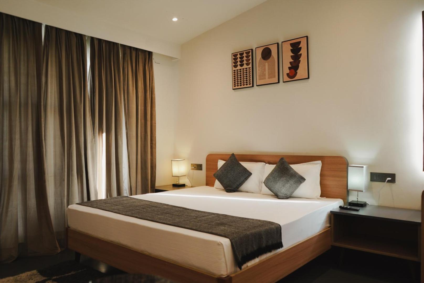Double or Twin Room with Mountain View photo 1